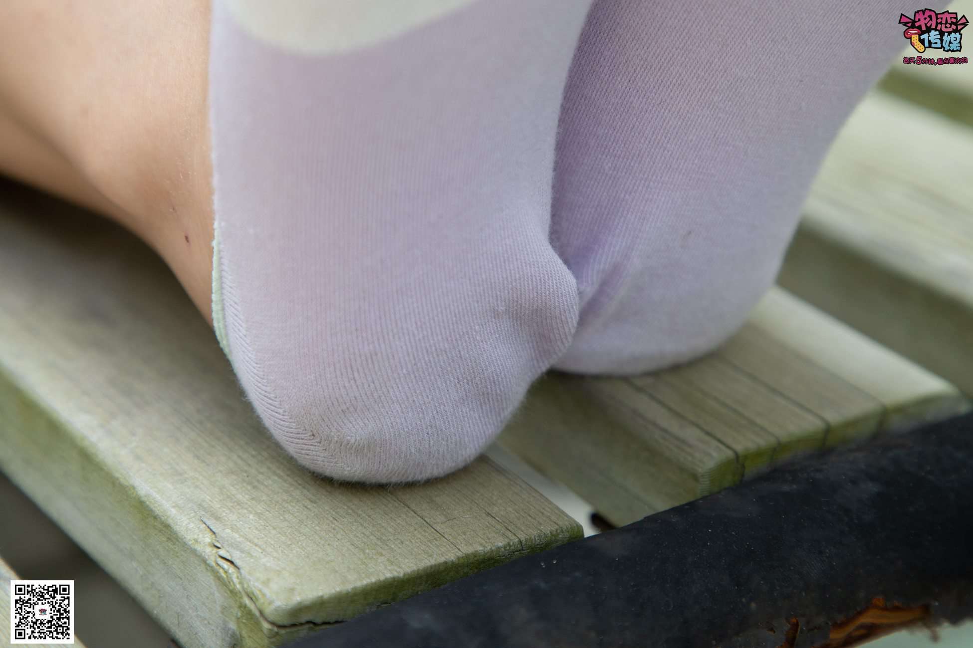 图片[151]-勿恋传媒 No.029 00后大二大眼睛女生哦。肉丝和小脚丫登场[154P] – 速更版-美库