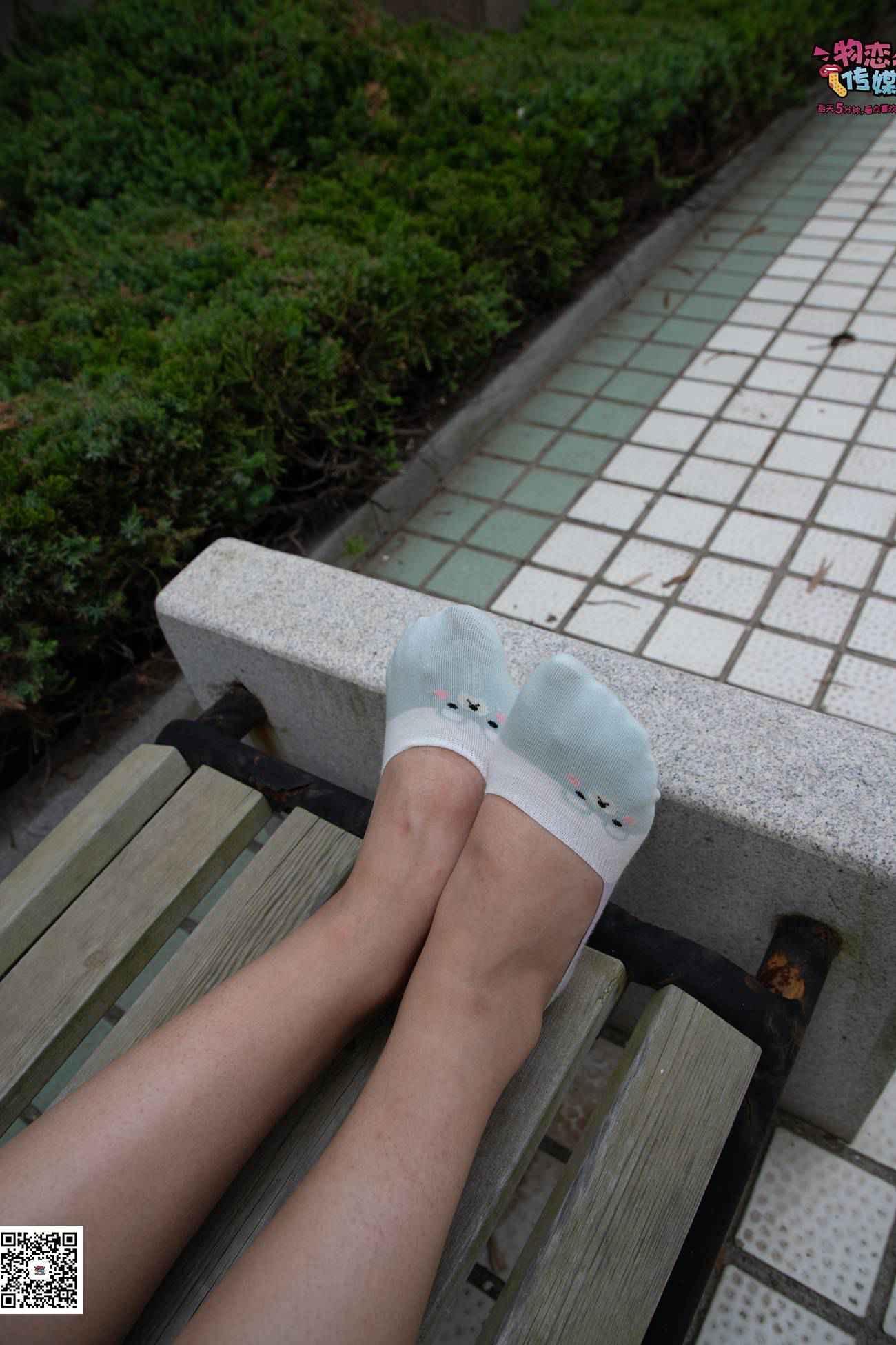 图片[153]-勿恋传媒 No.029 00后大二大眼睛女生哦。肉丝和小脚丫登场[154P] – 速更版-美库