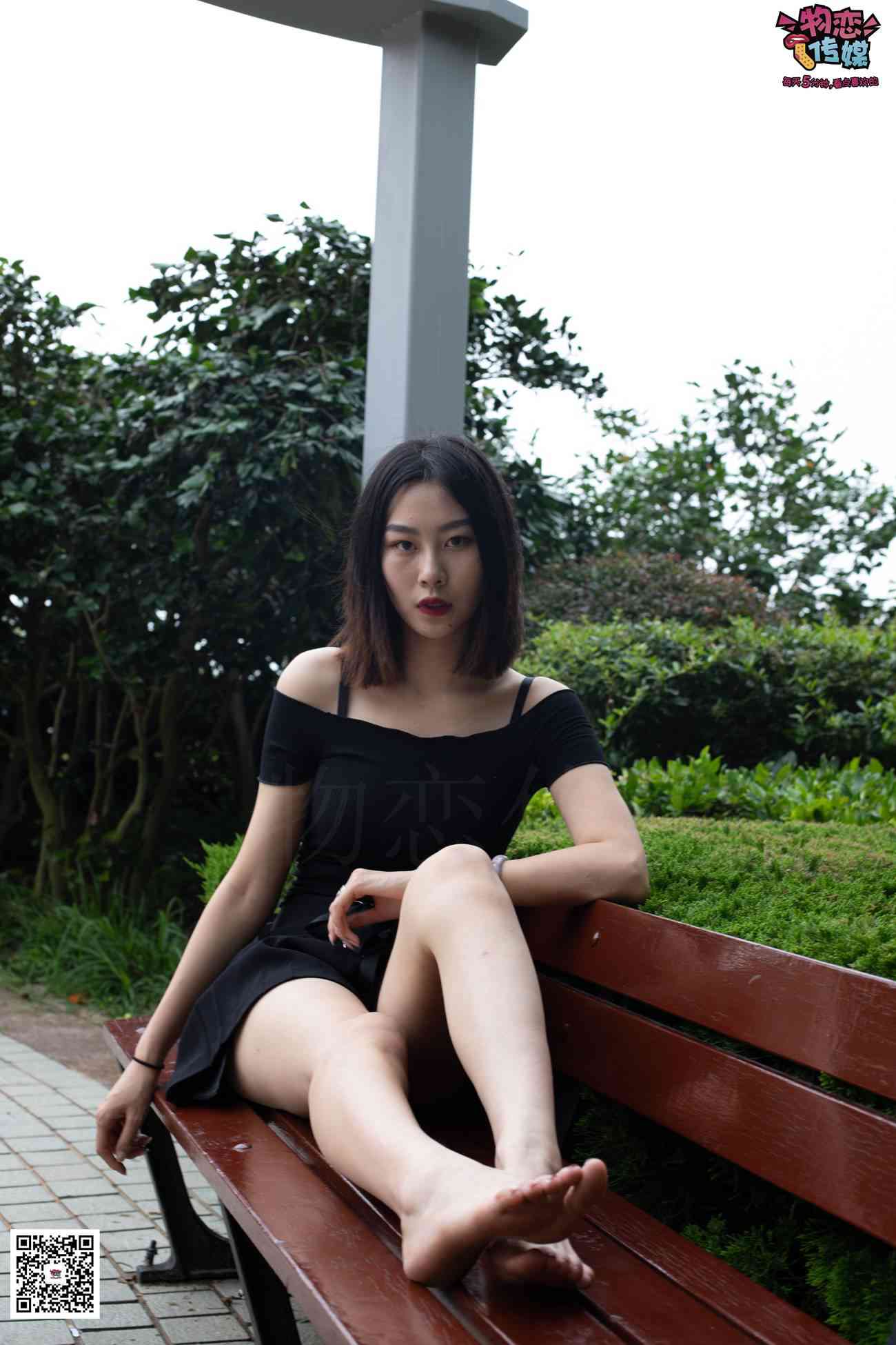 图片[133]-勿恋传媒 No.030 剑眉星目,烈焰红唇,玉姐范镁钕与可爱棉袜的反差萌 [189P] – 速更版-美库