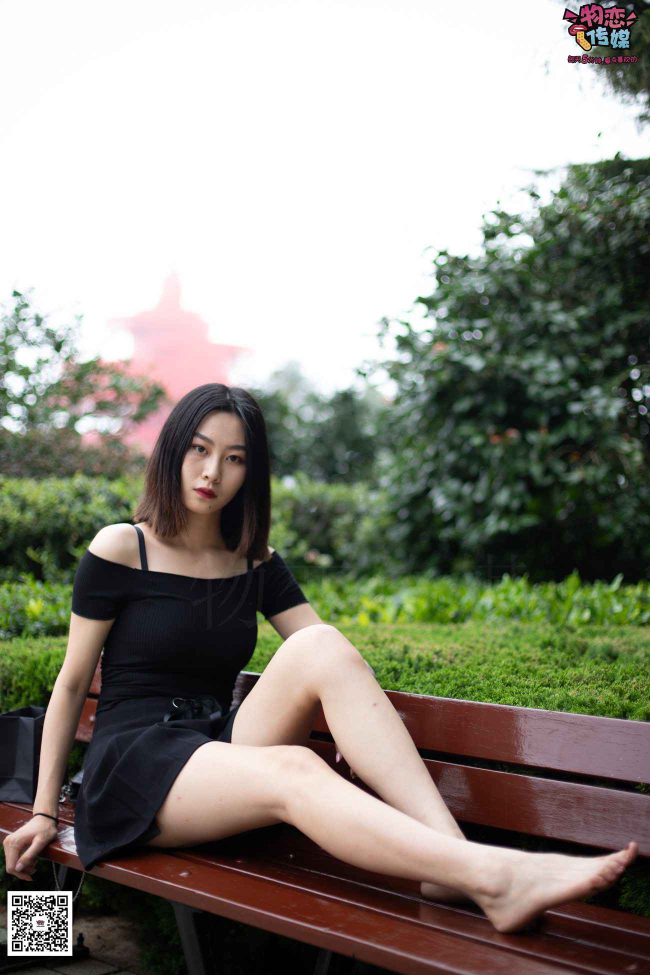 图片[156]-勿恋传媒 No.030 剑眉星目,烈焰红唇,玉姐范镁钕与可爱棉袜的反差萌 [189P] – 速更版-美库