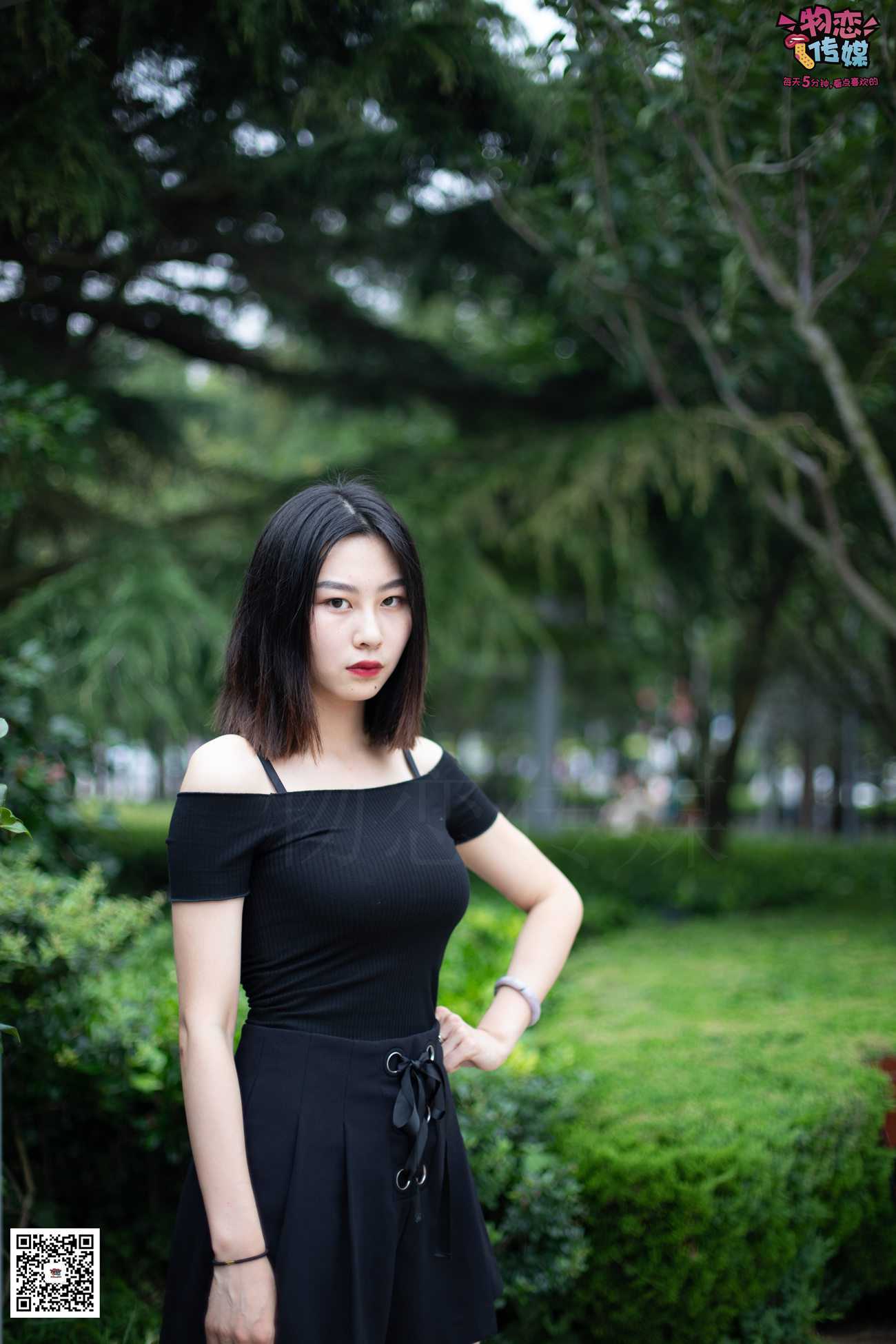 图片[173]-勿恋传媒 No.030 剑眉星目,烈焰红唇,玉姐范镁钕与可爱棉袜的反差萌 [189P] – 速更版-美库