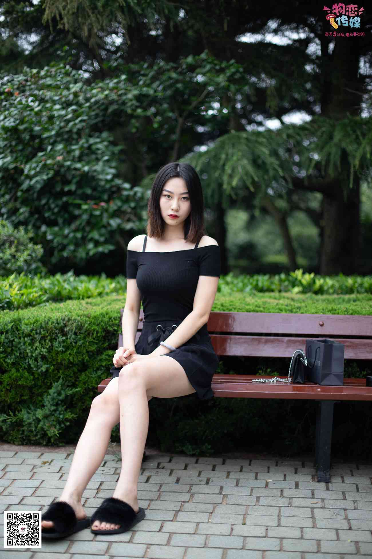 图片[175]-勿恋传媒 No.030 剑眉星目,烈焰红唇,玉姐范镁钕与可爱棉袜的反差萌 [189P] – 速更版-美库