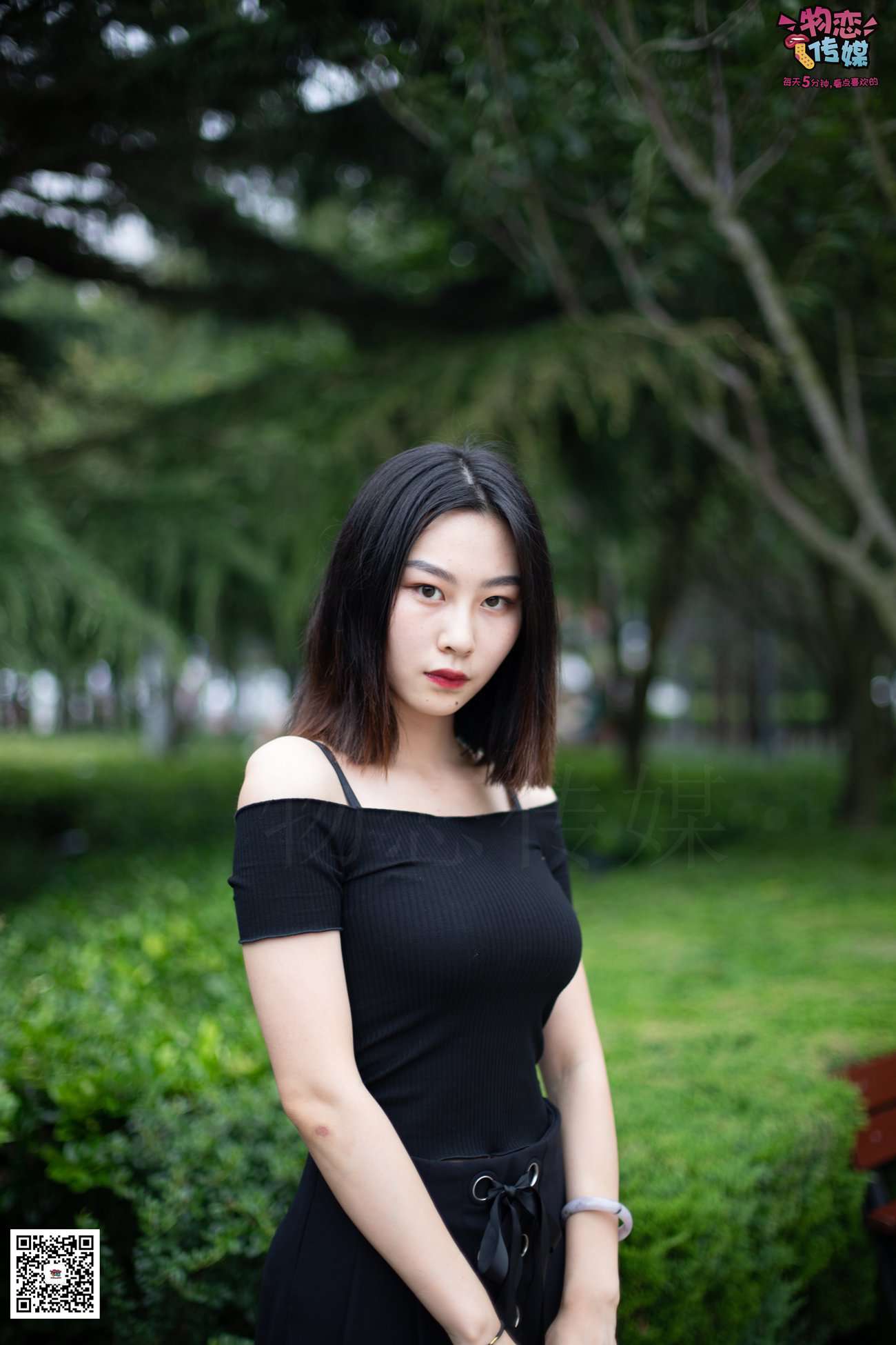 图片[177]-勿恋传媒 No.030 剑眉星目,烈焰红唇,玉姐范镁钕与可爱棉袜的反差萌 [189P] – 速更版-美库