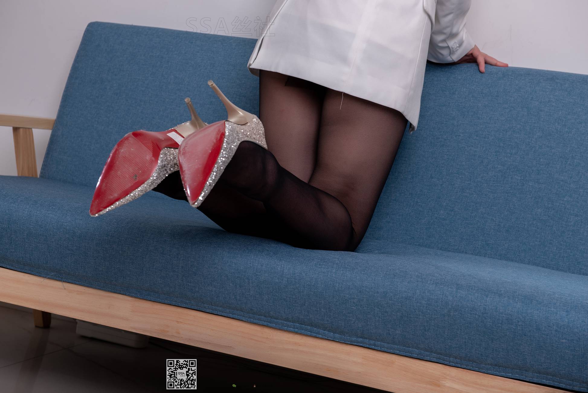 图片[21]-[SSA丝社]超清写真 NO.119 穗子 腿模穗子白色西装（黑色星期五）[149P] – 速更版-美库