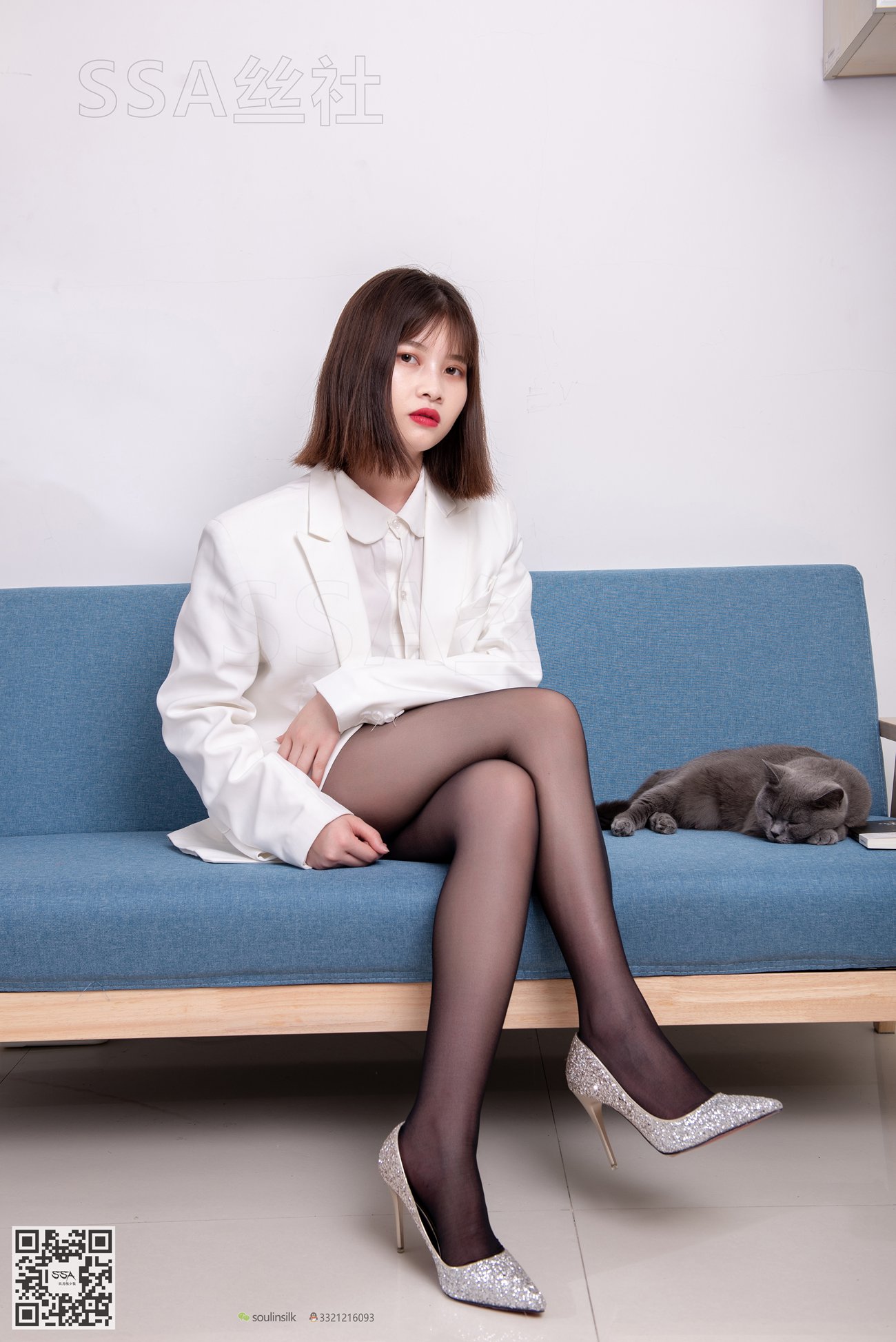 图片[143]-[SSA丝社]超清写真 NO.119 穗子 腿模穗子白色西装（黑色星期五）[149P] – 速更版-美库