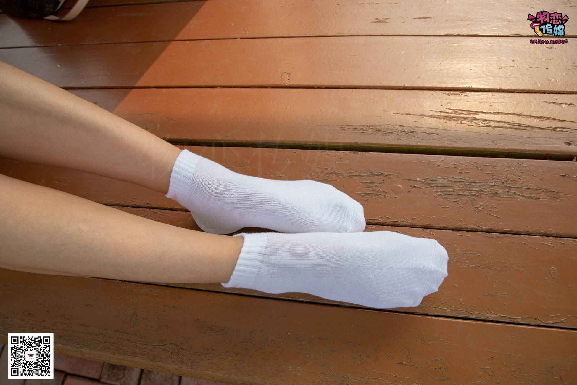 图片[12]-物恋传媒 No.032 清水出芙蓉,天然去雕饰,黑色跑鞋配纯纯白棉袜 [178P] – 速更版-美库