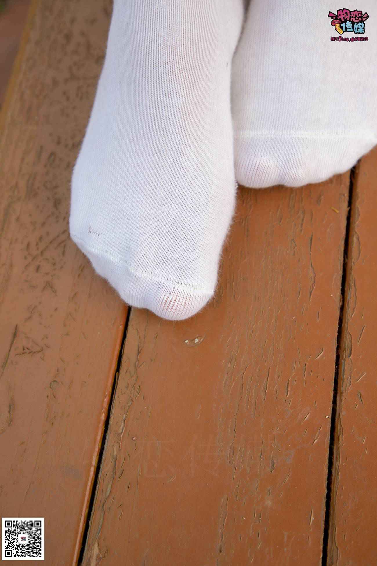 图片[57]-物恋传媒 No.032 清水出芙蓉,天然去雕饰,黑色跑鞋配纯纯白棉袜 [178P] – 速更版-美库