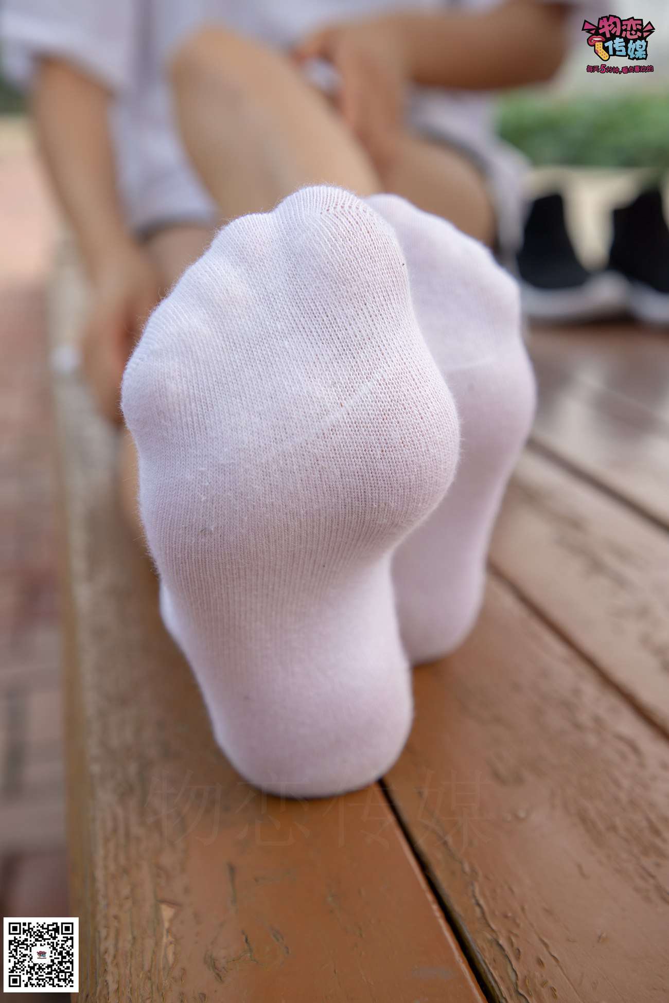 图片[63]-物恋传媒 No.032 清水出芙蓉,天然去雕饰,黑色跑鞋配纯纯白棉袜 [178P] – 速更版-美库