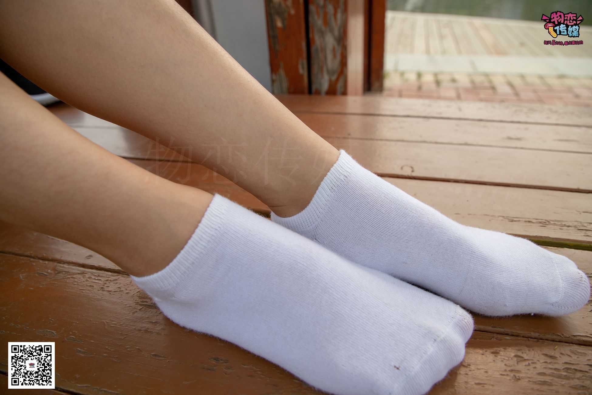 图片[69]-物恋传媒 No.032 清水出芙蓉,天然去雕饰,黑色跑鞋配纯纯白棉袜 [178P] – 速更版-美库