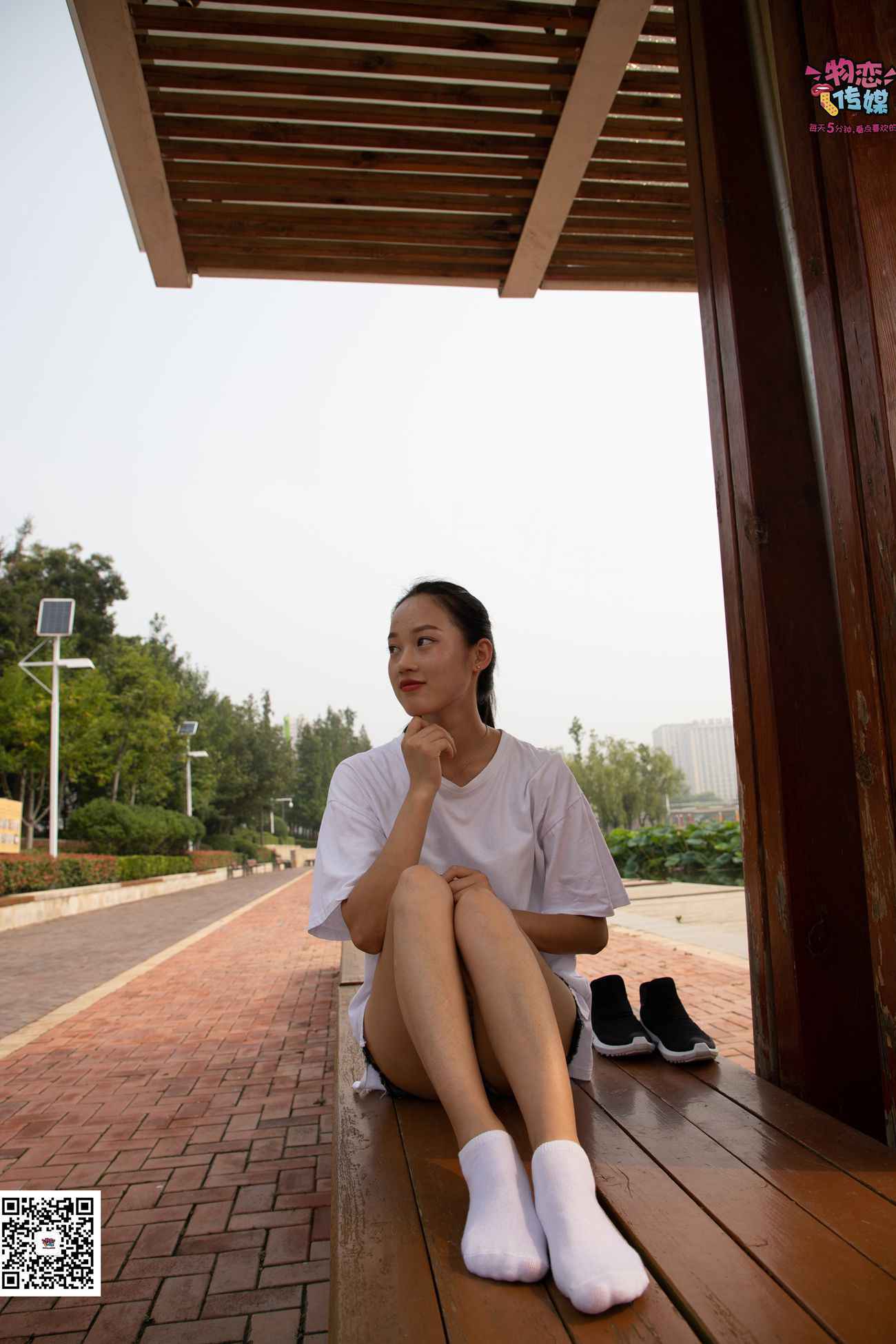 图片[73]-物恋传媒 No.032 清水出芙蓉,天然去雕饰,黑色跑鞋配纯纯白棉袜 [178P] – 速更版-美库