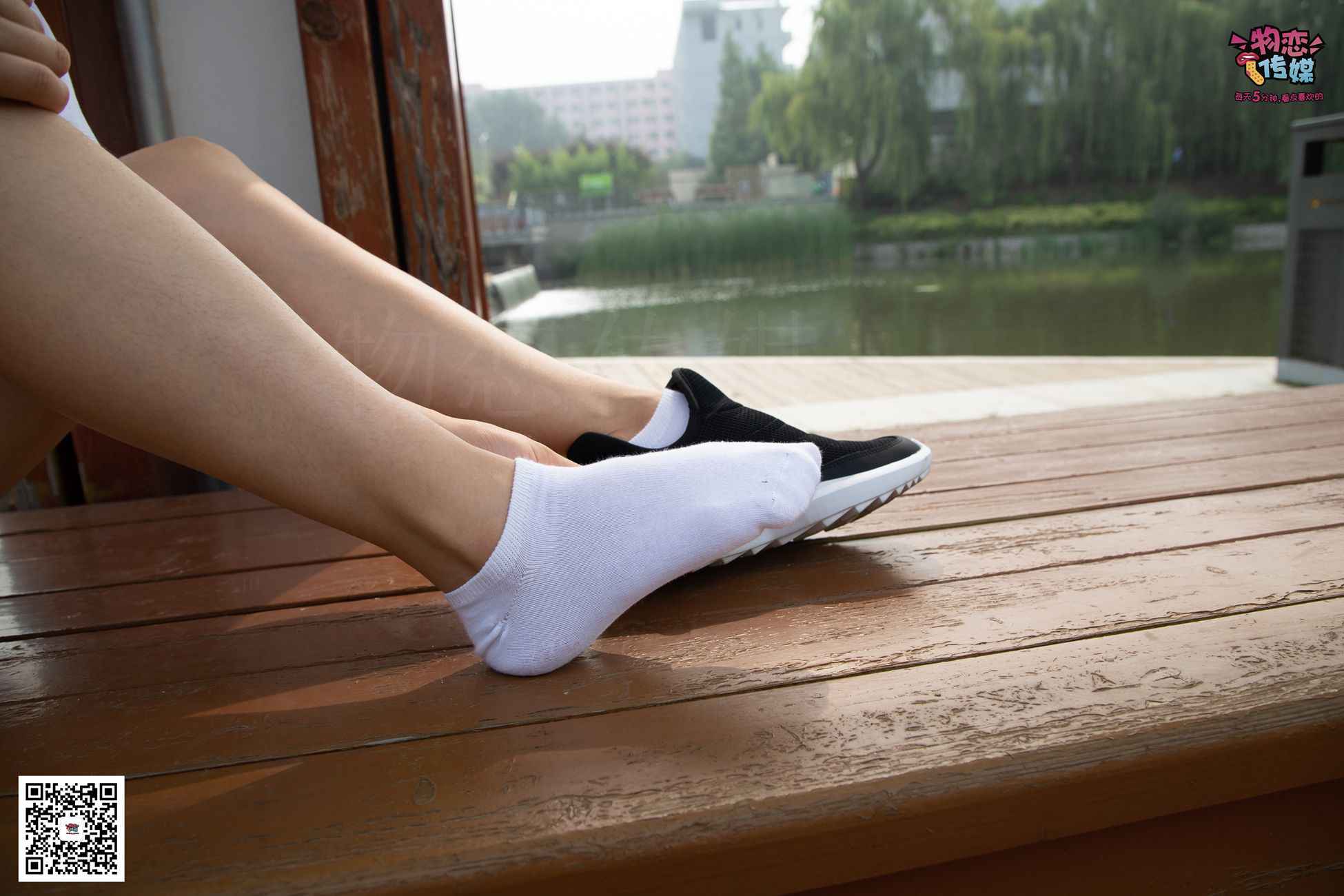 图片[95]-物恋传媒 No.032 清水出芙蓉,天然去雕饰,黑色跑鞋配纯纯白棉袜 [178P] – 速更版-美库