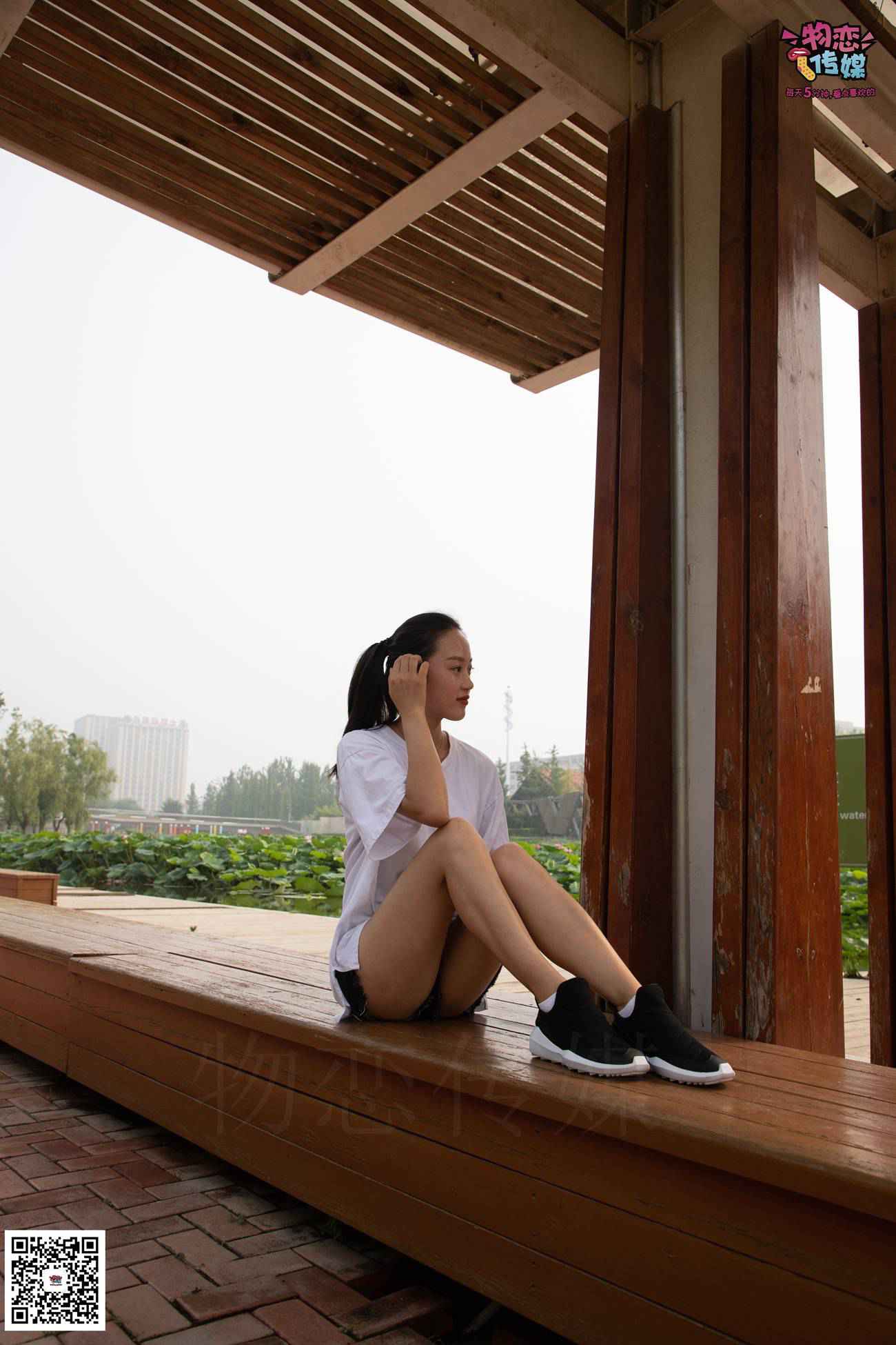 图片[105]-物恋传媒 No.032 清水出芙蓉,天然去雕饰,黑色跑鞋配纯纯白棉袜 [178P] – 速更版-美库