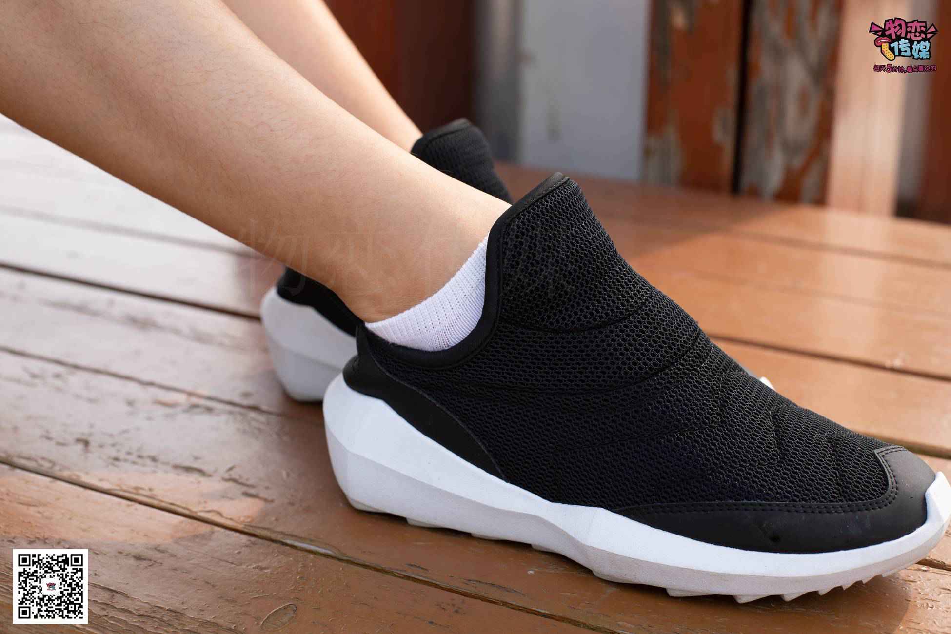 图片[109]-物恋传媒 No.032 清水出芙蓉,天然去雕饰,黑色跑鞋配纯纯白棉袜 [178P] – 速更版-美库