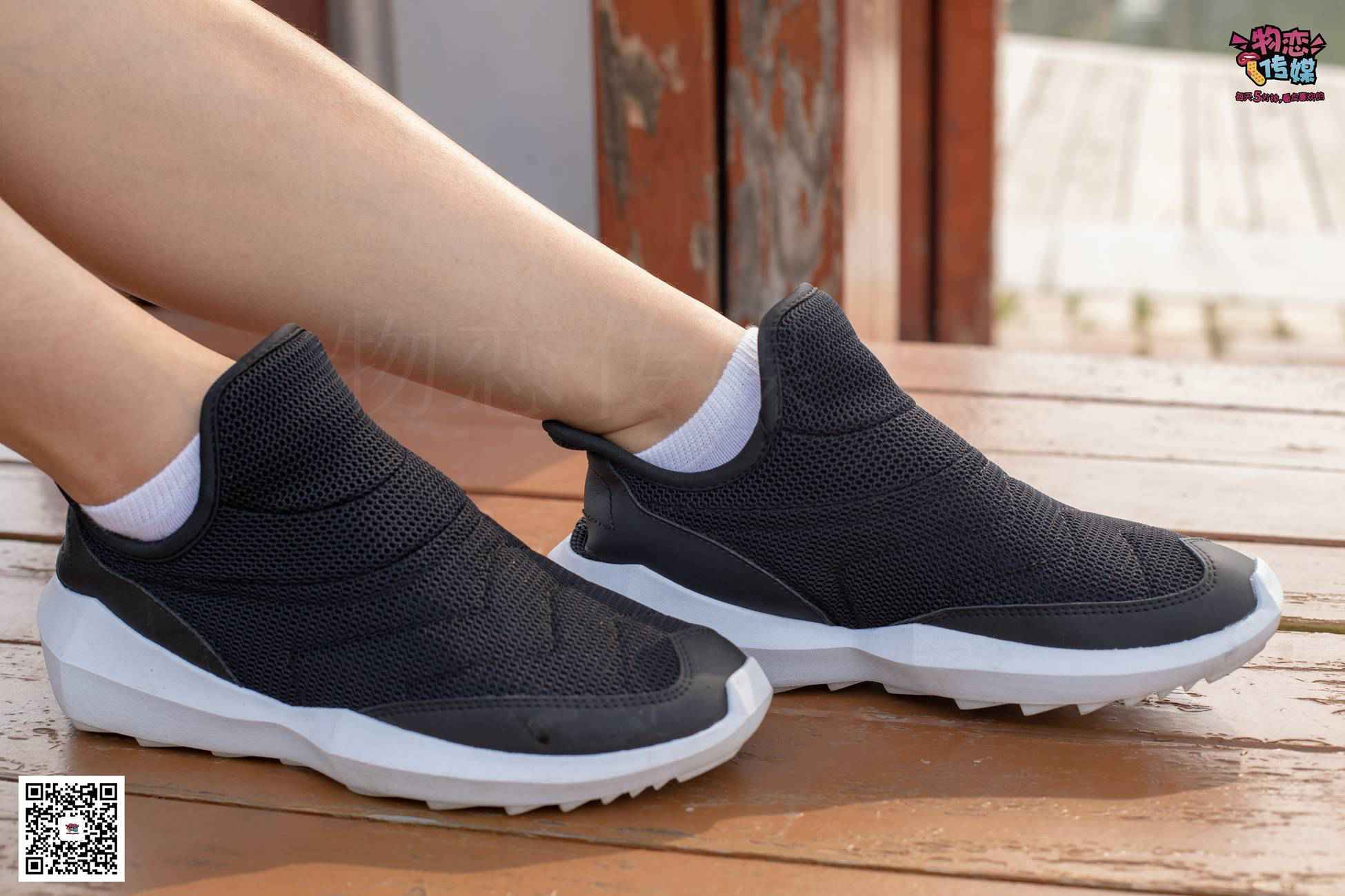 图片[115]-物恋传媒 No.032 清水出芙蓉,天然去雕饰,黑色跑鞋配纯纯白棉袜 [178P] – 速更版-美库