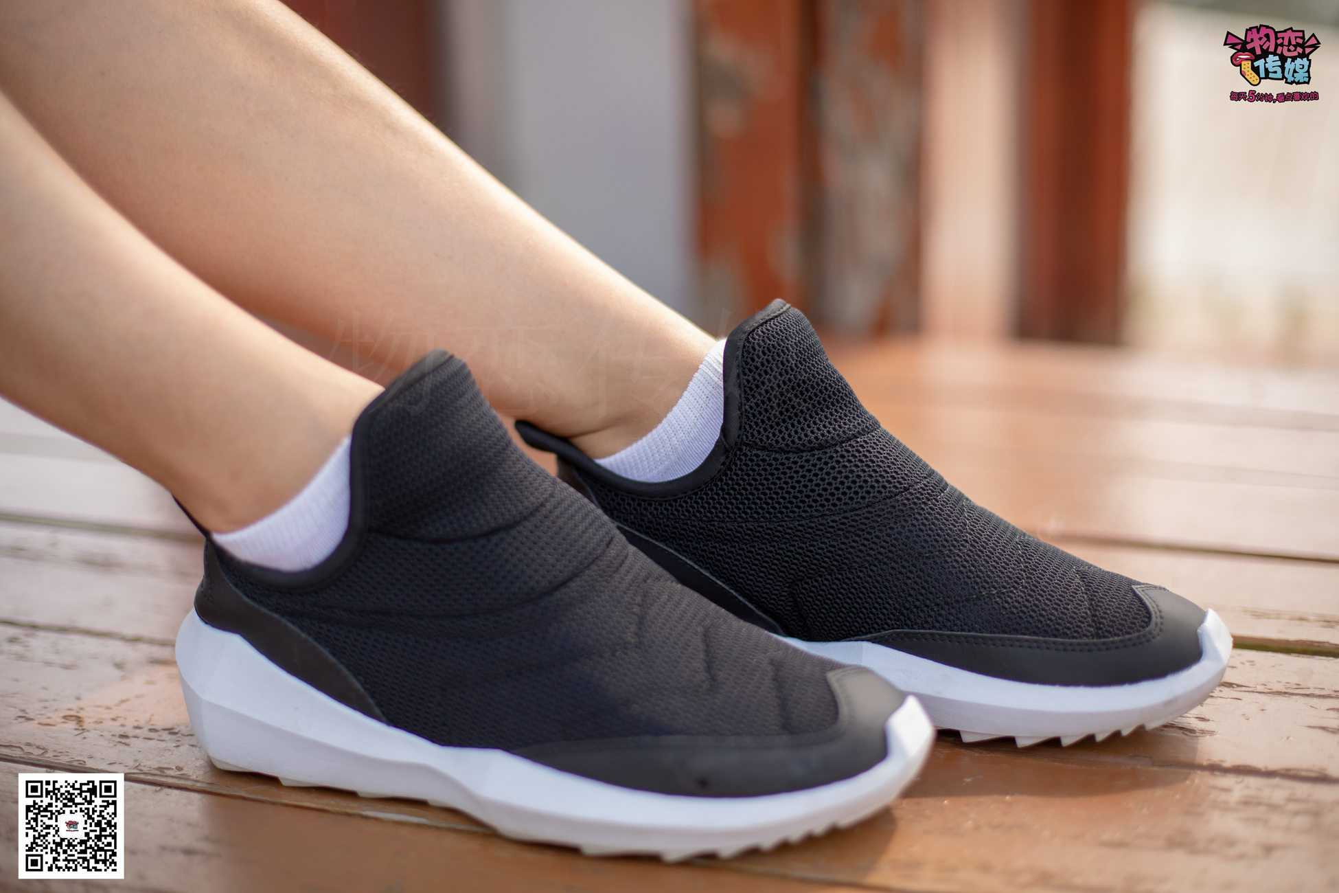 图片[126]-物恋传媒 No.032 清水出芙蓉,天然去雕饰,黑色跑鞋配纯纯白棉袜 [178P] – 速更版-美库