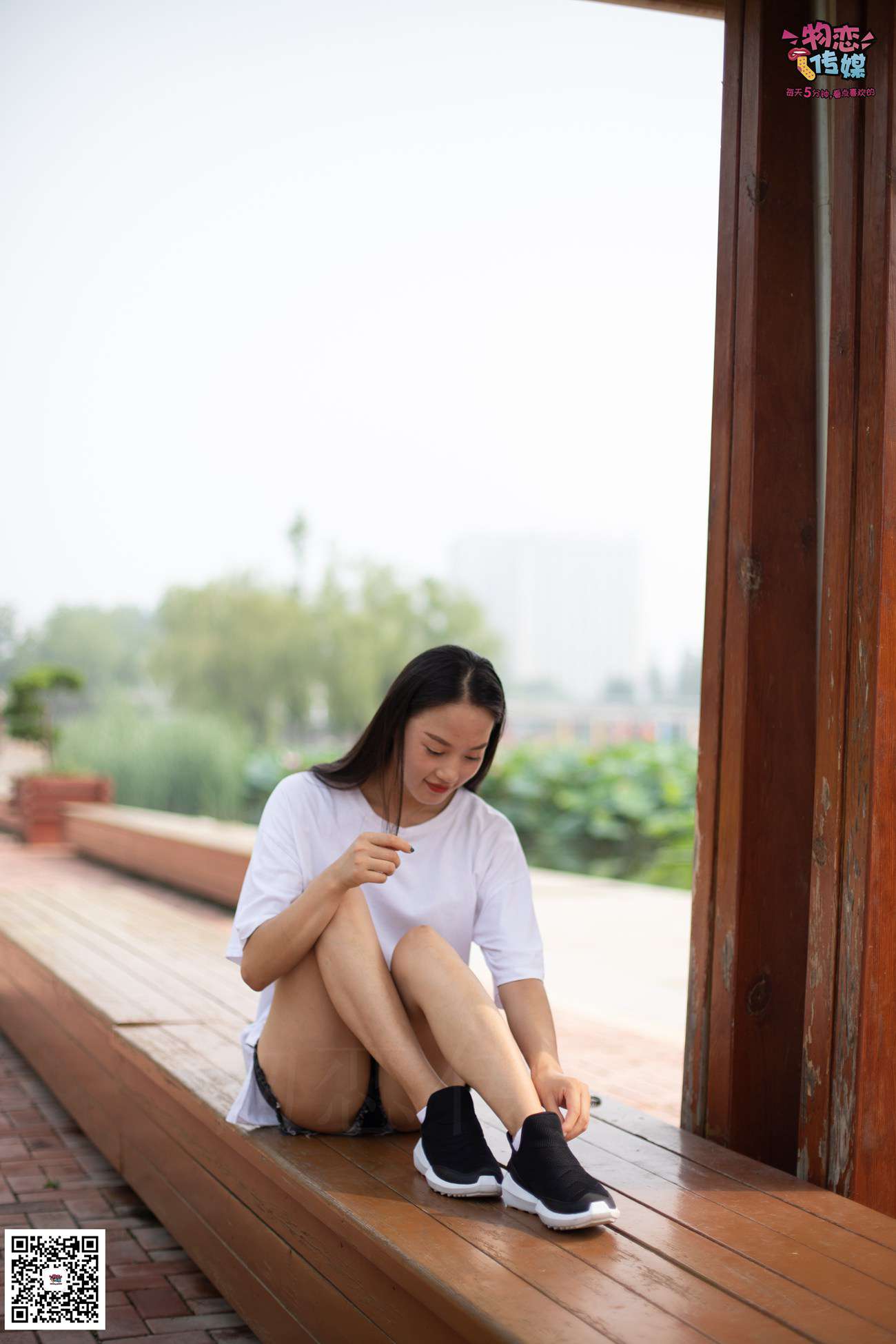 图片[135]-物恋传媒 No.032 清水出芙蓉,天然去雕饰,黑色跑鞋配纯纯白棉袜 [178P] – 速更版-美库