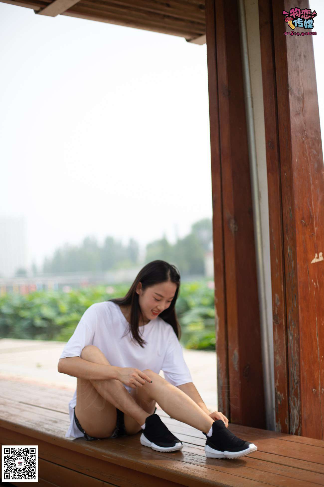 图片[136]-物恋传媒 No.032 清水出芙蓉,天然去雕饰,黑色跑鞋配纯纯白棉袜 [178P] – 速更版-美库