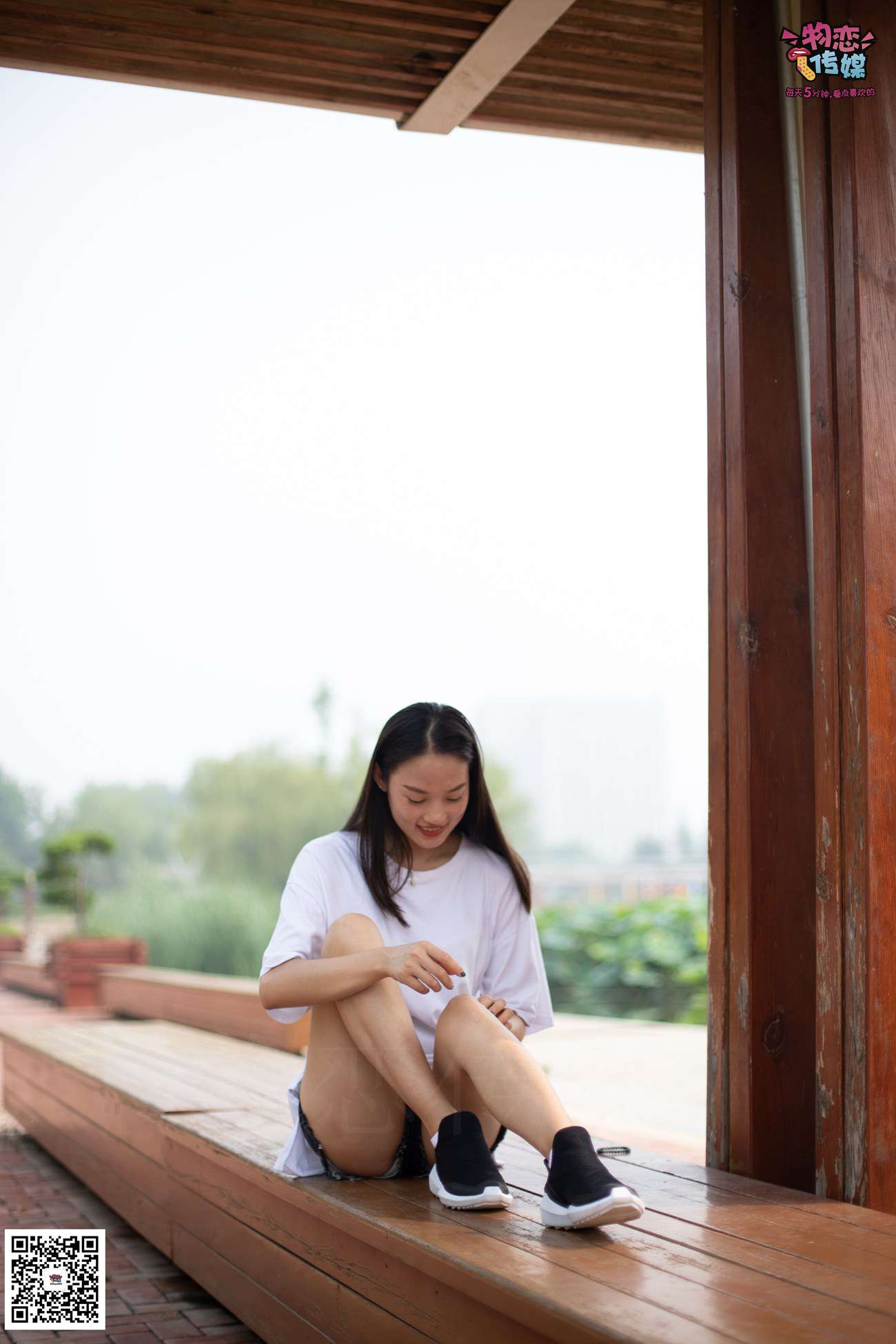 图片[137]-物恋传媒 No.032 清水出芙蓉,天然去雕饰,黑色跑鞋配纯纯白棉袜 [178P] – 速更版-美库