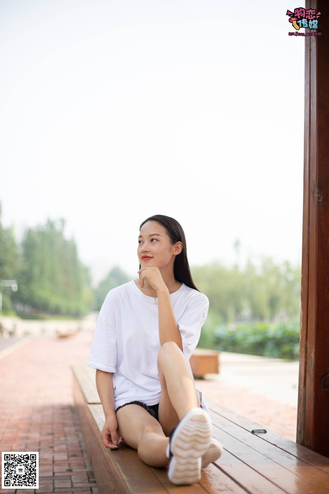 图片[139]-物恋传媒 No.032 清水出芙蓉,天然去雕饰,黑色跑鞋配纯纯白棉袜 [178P] – 速更版-美库