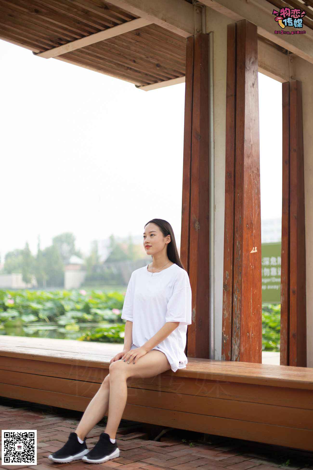 图片[144]-物恋传媒 No.032 清水出芙蓉,天然去雕饰,黑色跑鞋配纯纯白棉袜 [178P] – 速更版-美库