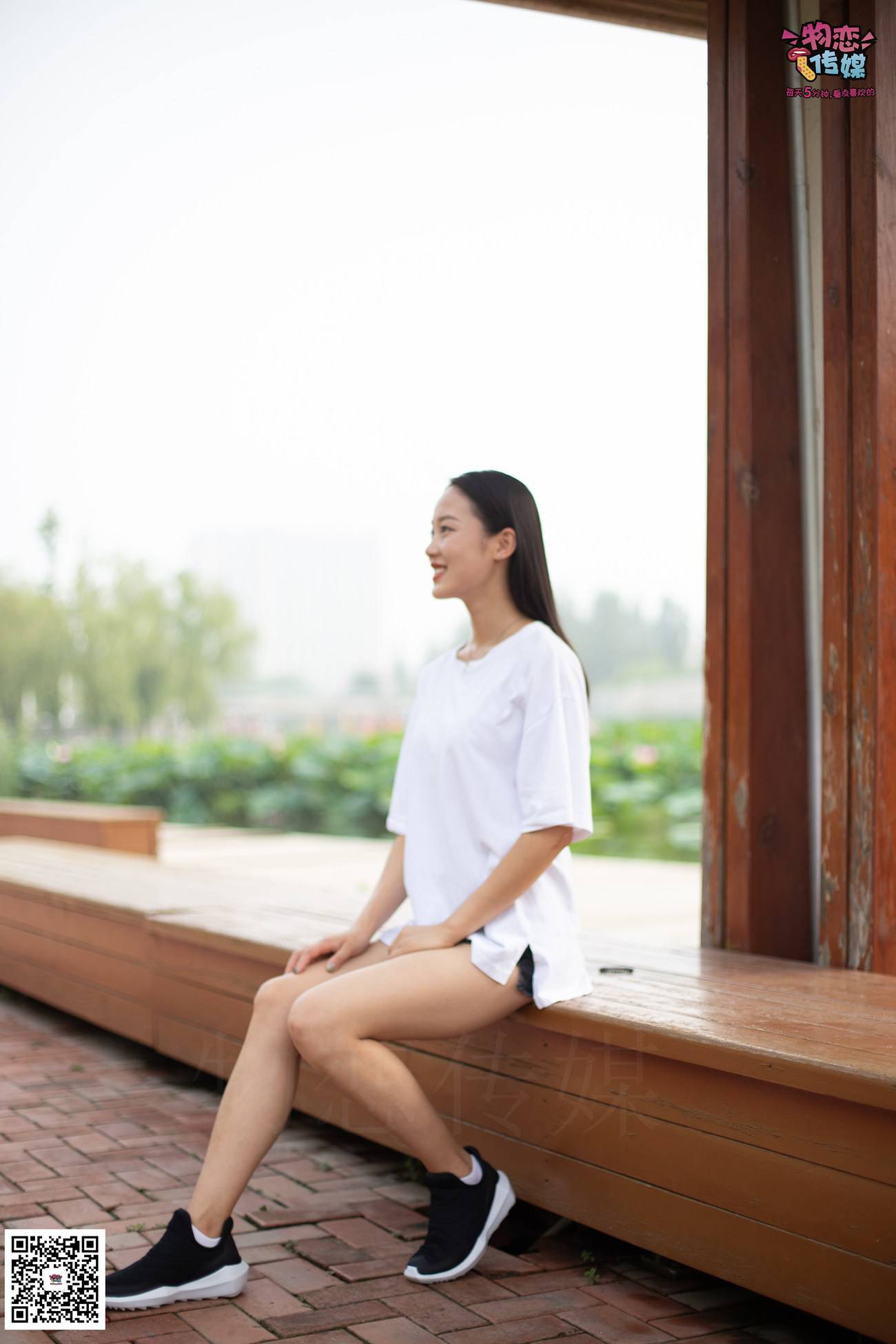 图片[148]-物恋传媒 No.032 清水出芙蓉,天然去雕饰,黑色跑鞋配纯纯白棉袜 [178P] – 速更版-美库