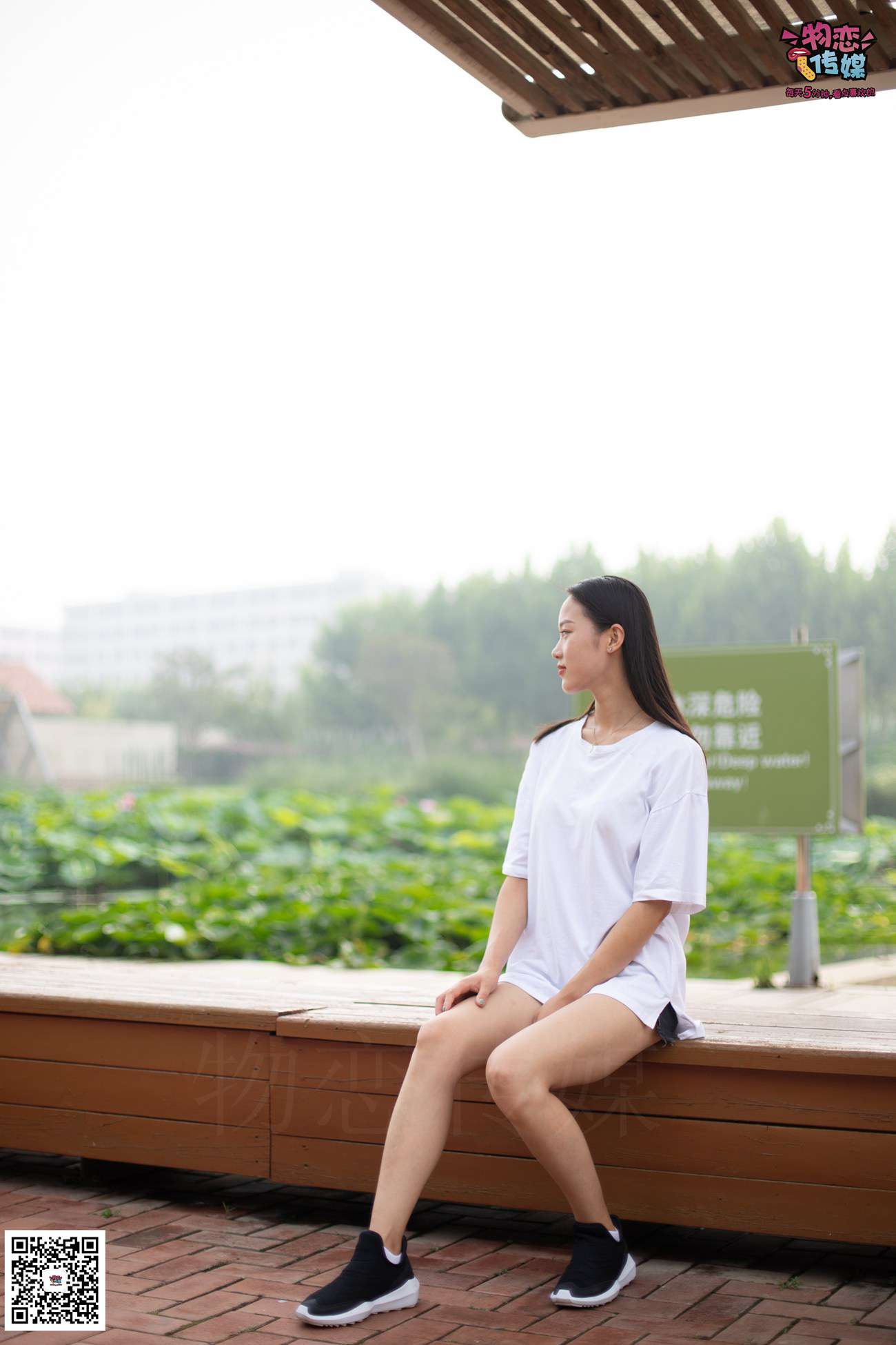 图片[162]-物恋传媒 No.032 清水出芙蓉,天然去雕饰,黑色跑鞋配纯纯白棉袜 [178P] – 速更版-美库