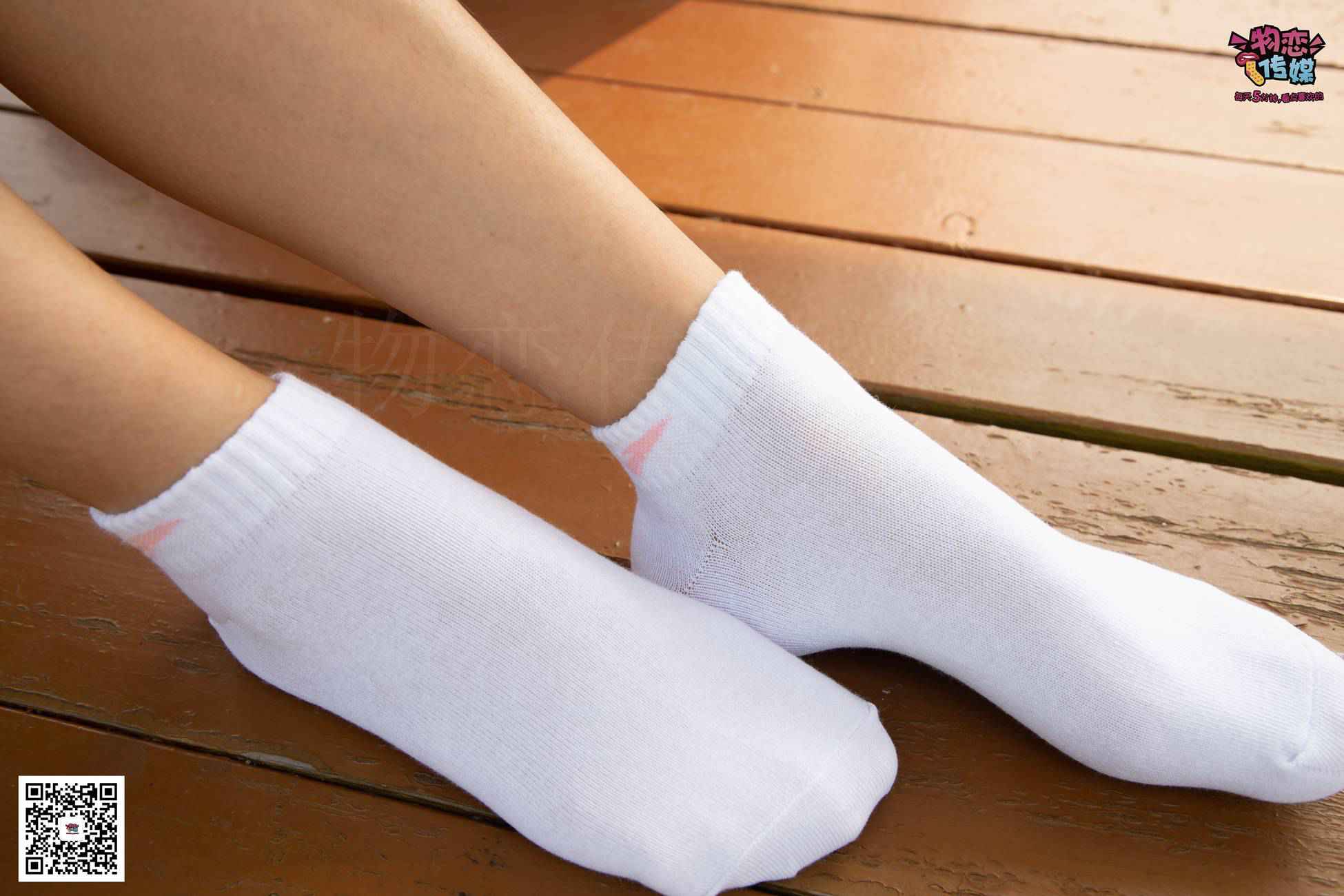 图片[167]-物恋传媒 No.032 清水出芙蓉,天然去雕饰,黑色跑鞋配纯纯白棉袜 [178P] – 速更版-美库