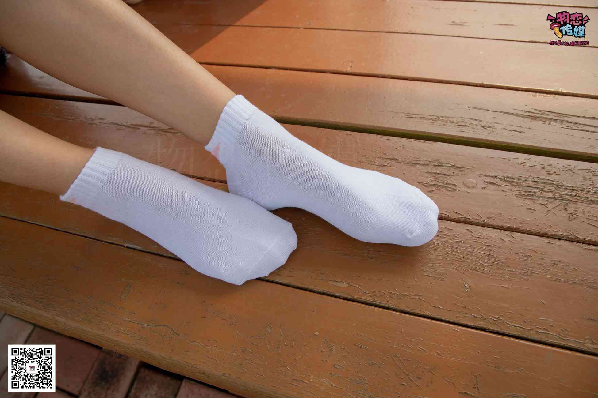 图片[173]-物恋传媒 No.032 清水出芙蓉,天然去雕饰,黑色跑鞋配纯纯白棉袜 [178P] – 速更版-美库