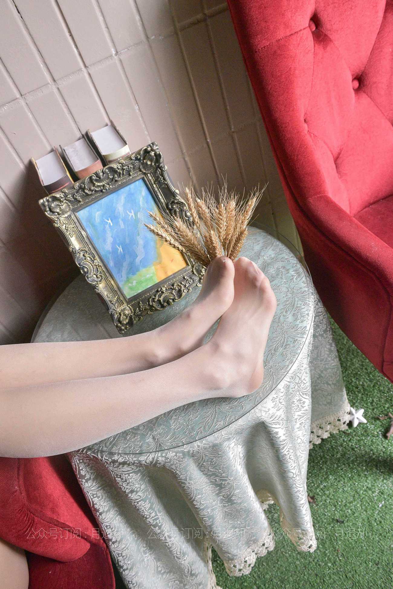 图片[55]-[IESS异思趣向] 耽丝 210307 红椅上舞蹈的肉丝小六[91P] – 速更版-美库