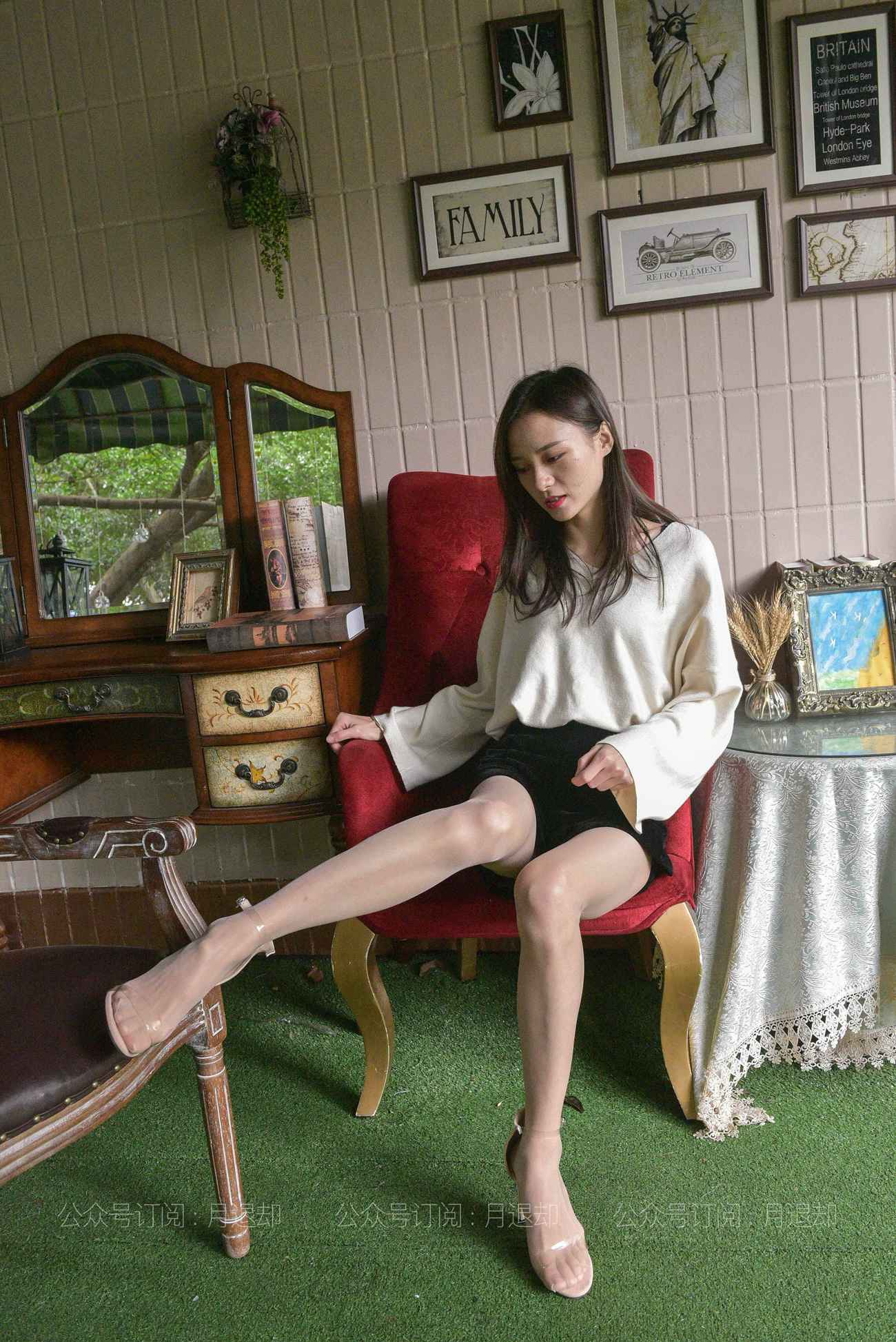 图片[79]-[IESS异思趣向] 耽丝 210307 红椅上舞蹈的肉丝小六[91P] – 速更版-美库