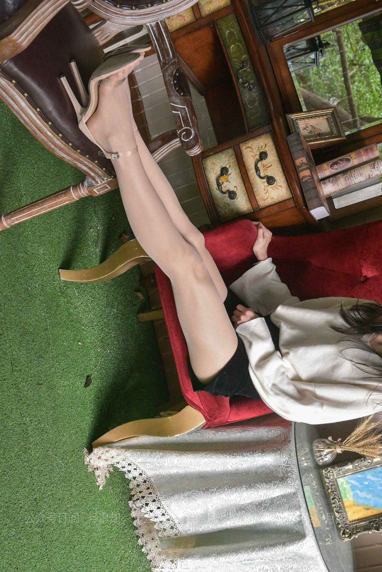 图片[84]-[IESS异思趣向] 耽丝 210307 红椅上舞蹈的肉丝小六[91P] – 速更版-美库