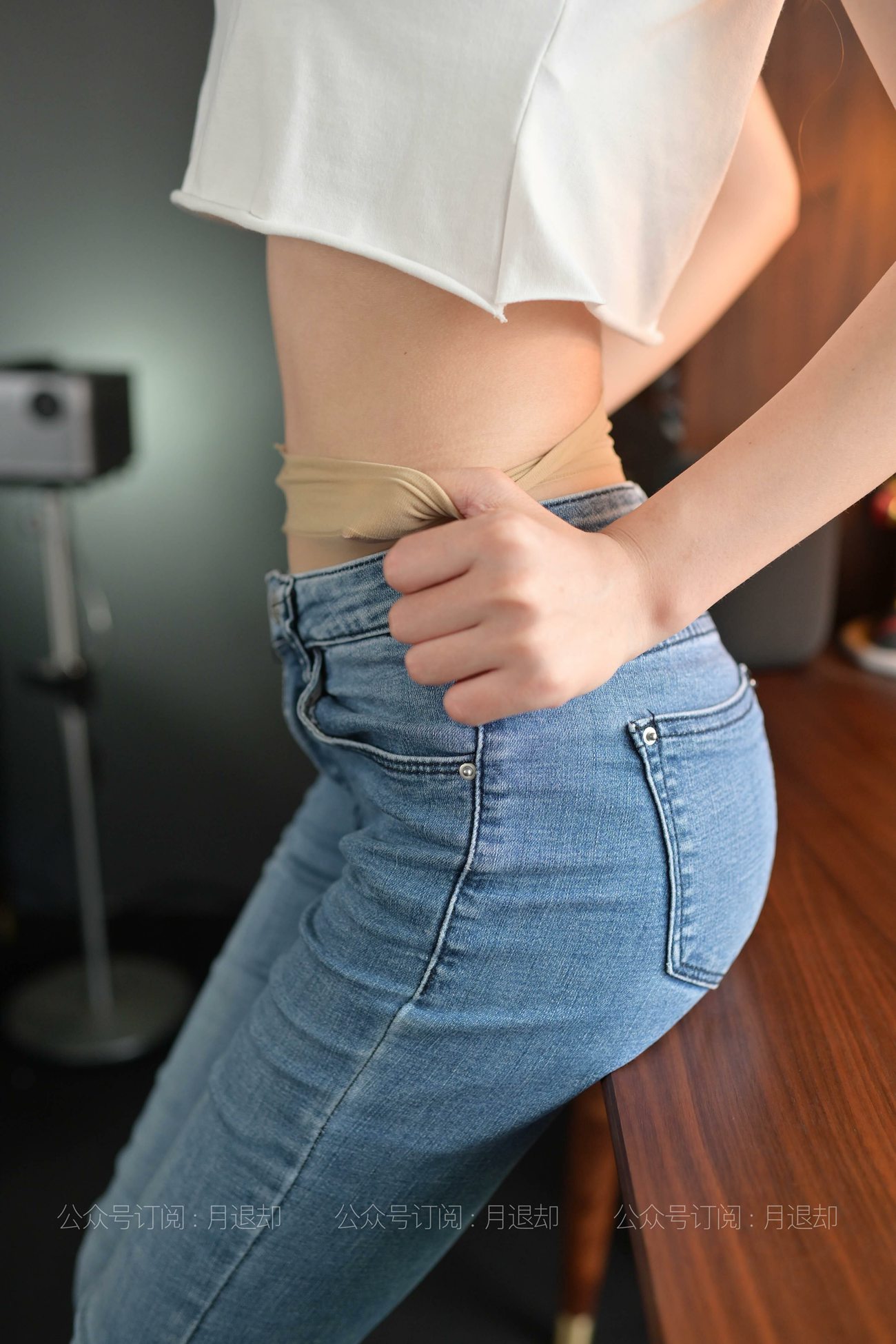 图片[57]-[IESS异思趣向] 耽丝 210308 紫薇的肉丝牛仔裤 [81P] – 速更版-美库