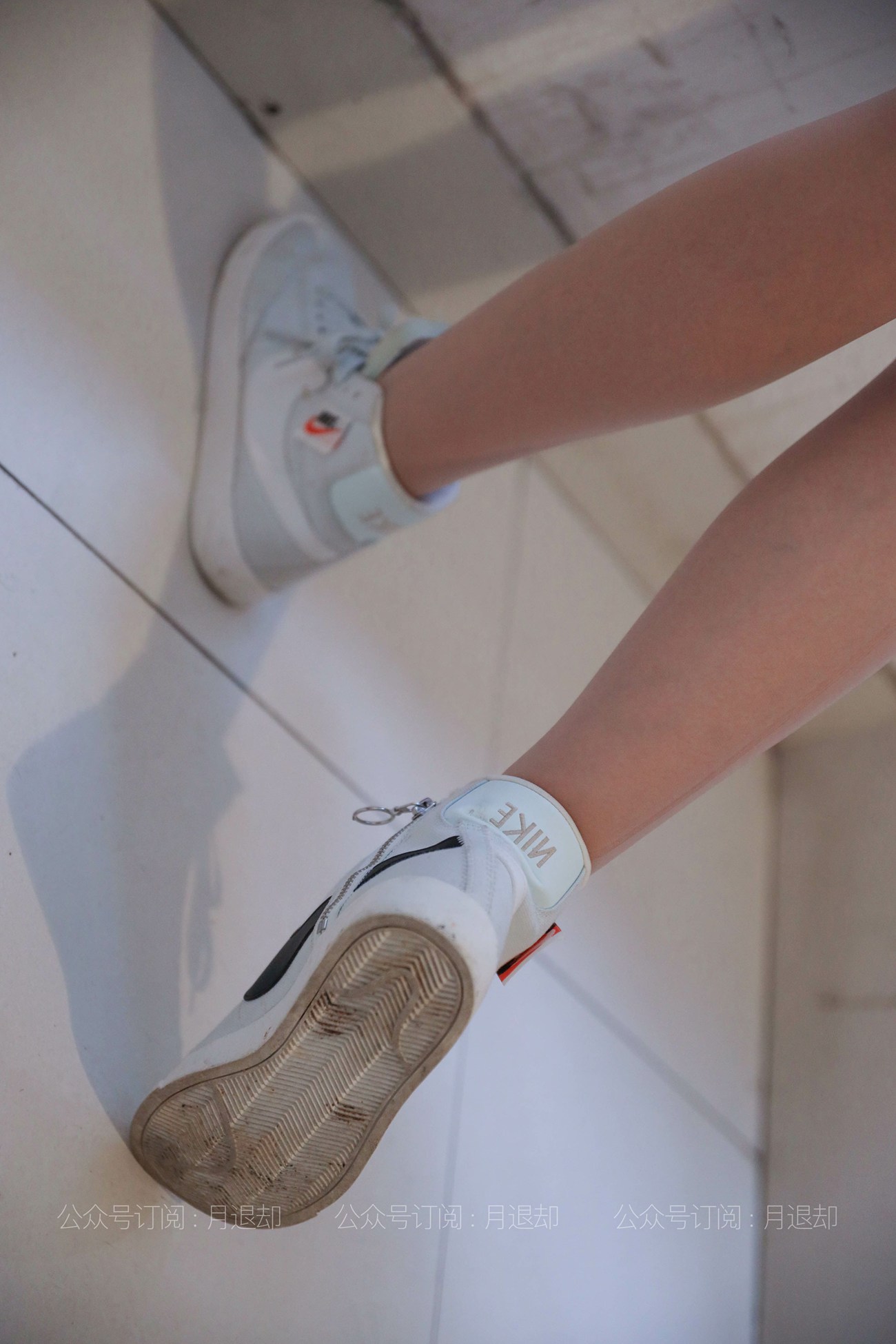 图片[86]-[IESS异思趣向] 耽丝 210310 在家发呆的宁宁 [89P] – 速更版-美库