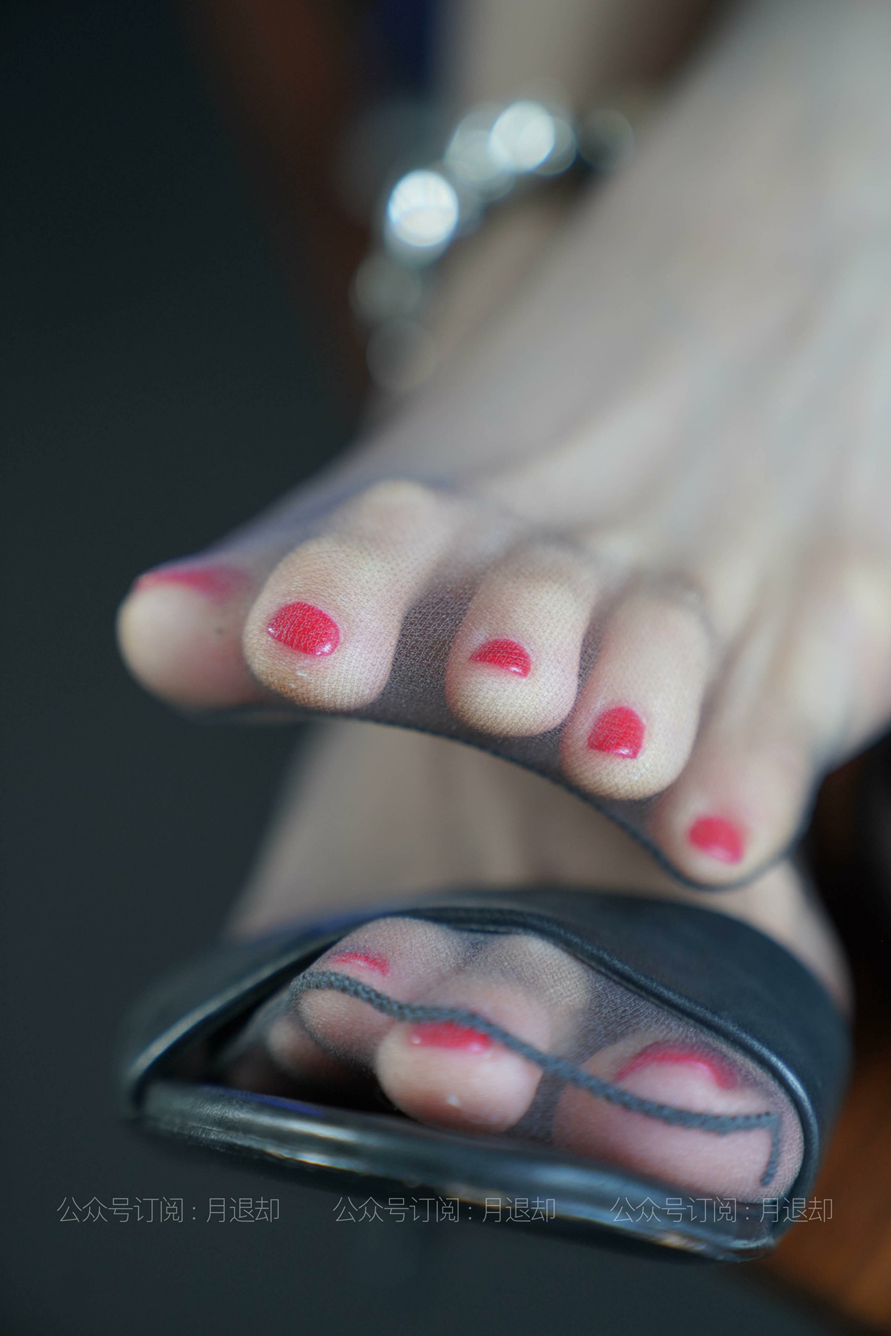 图片[17]-[IESS异思趣向] 耽丝 210312 工作偷懒的秘书 语汐 [87P] – 速更版-美库