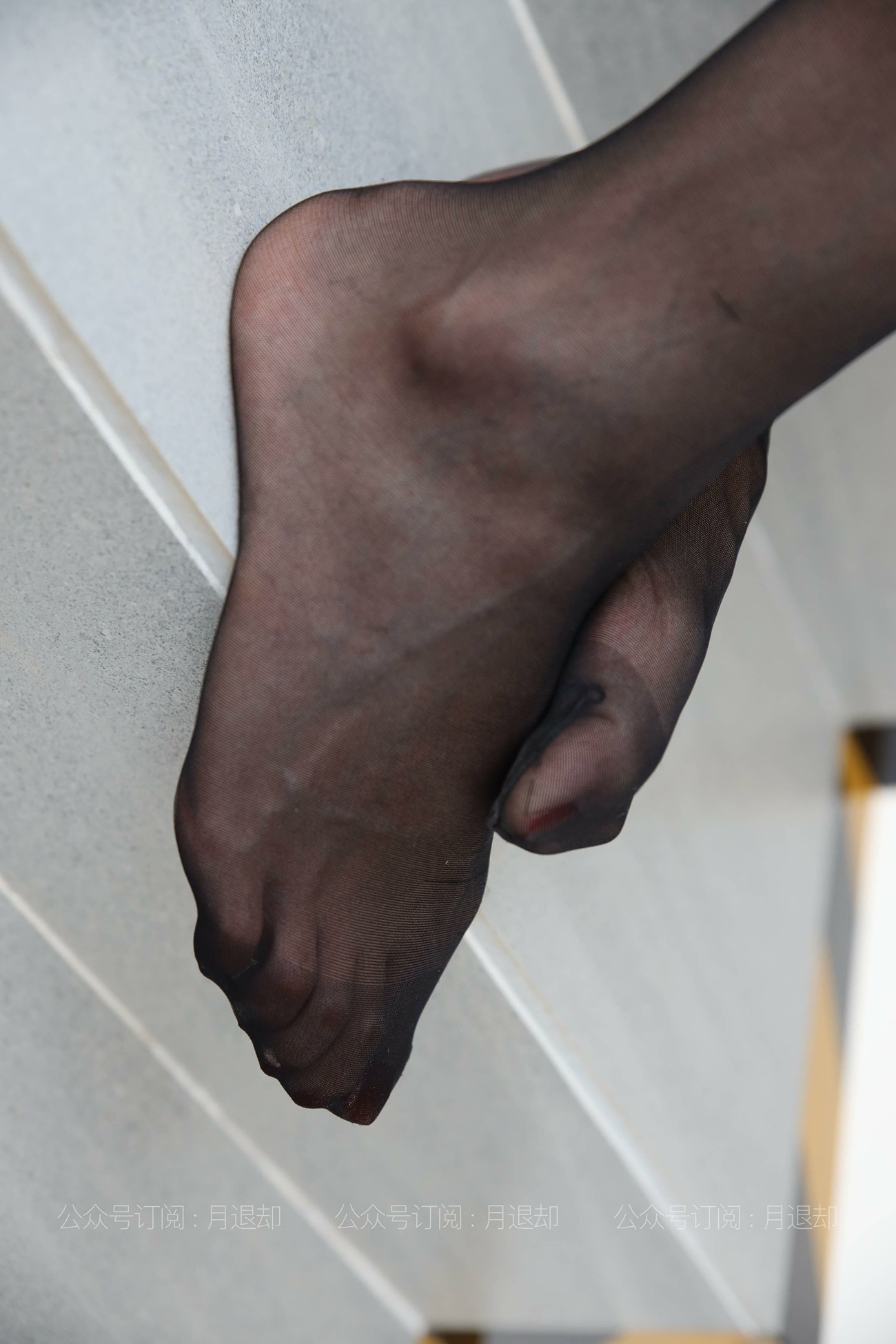 图片[39]-[IESS异思趣向] 耽丝 210314 飘飘的红色高跟鞋 [61P] – 速更版-美库