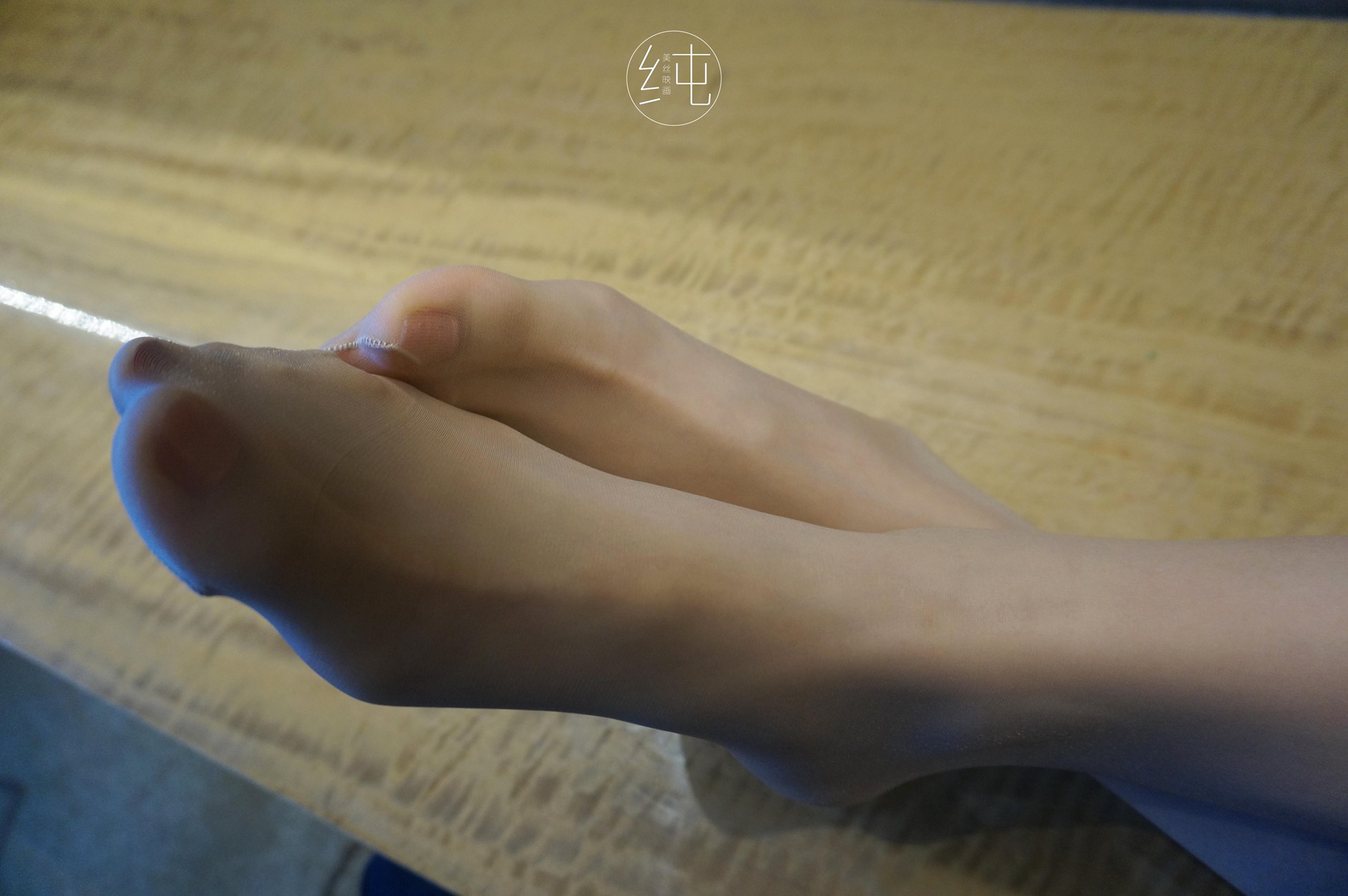 图片[24]-[美丝映画]VOL.002《小姐姐酒店浴袍肉丝上集》[71P] – 速更版-美库