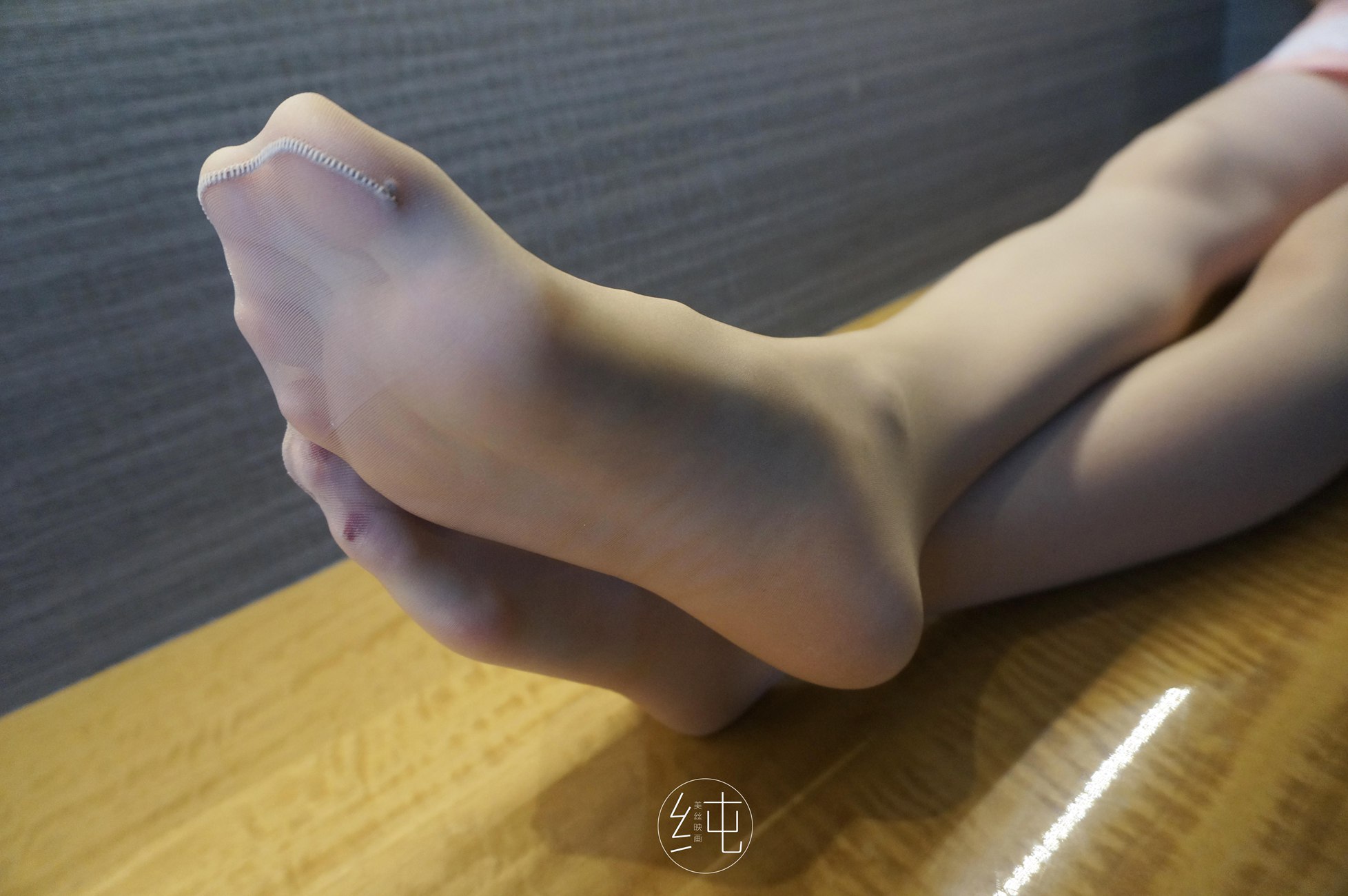 图片[28]-[美丝映画]VOL.002《小姐姐酒店浴袍肉丝上集》[71P] – 速更版-美库