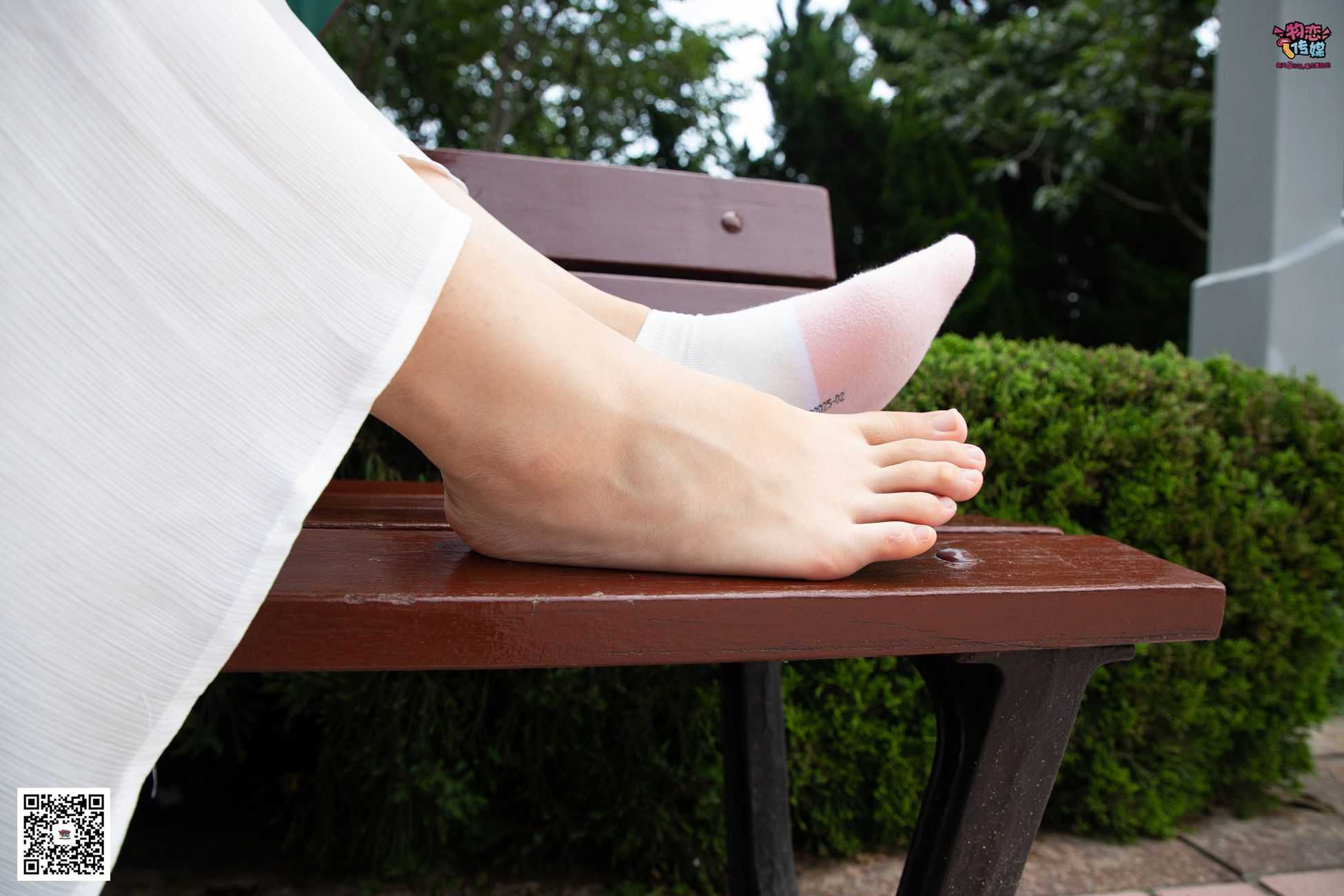 图片[45]-勿恋传媒 No.037 海边的白百合公园长椅休闲镁足[164P] – 速更版-美库