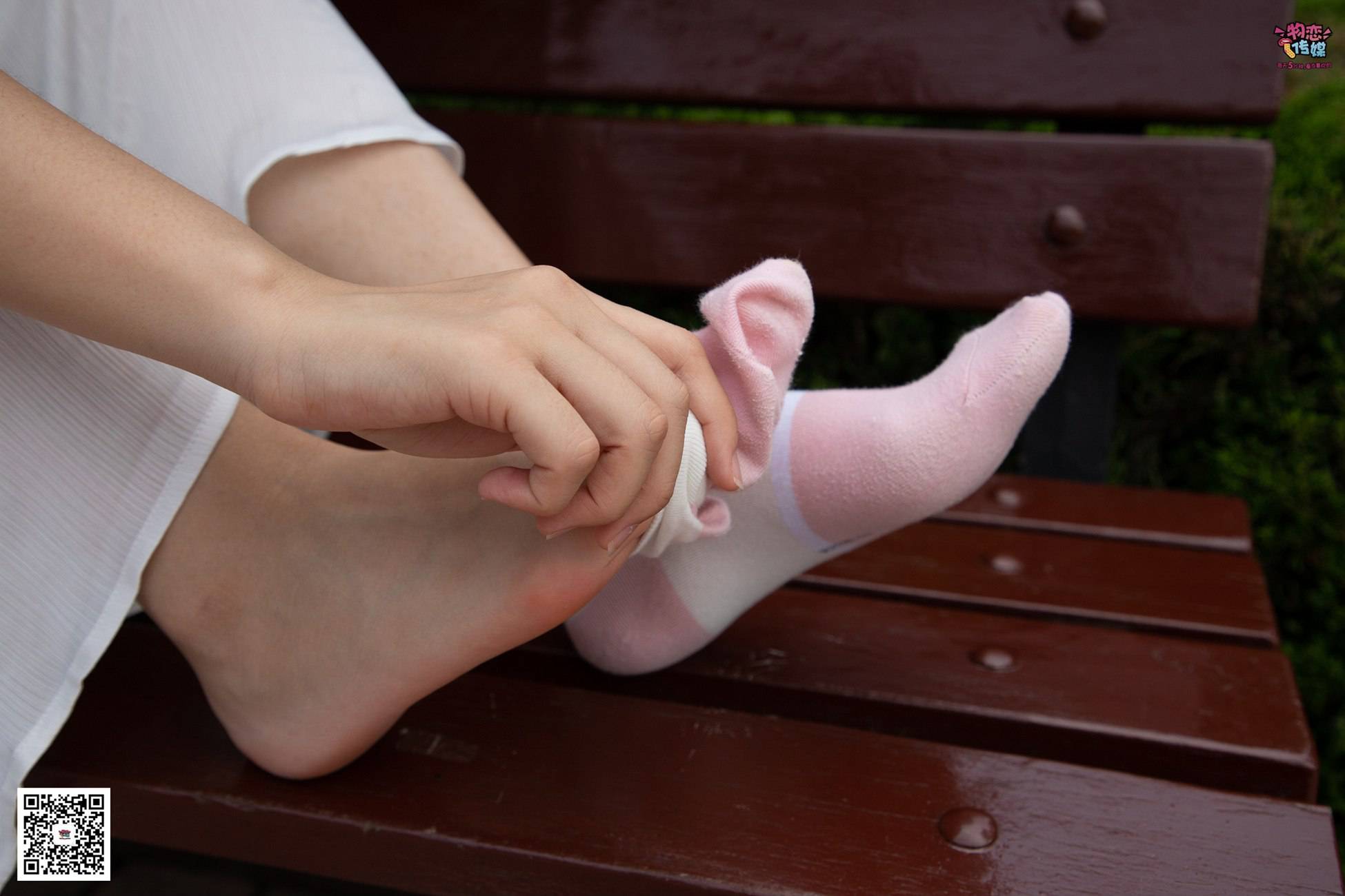 图片[48]-勿恋传媒 No.037 海边的白百合公园长椅休闲镁足[164P] – 速更版-美库