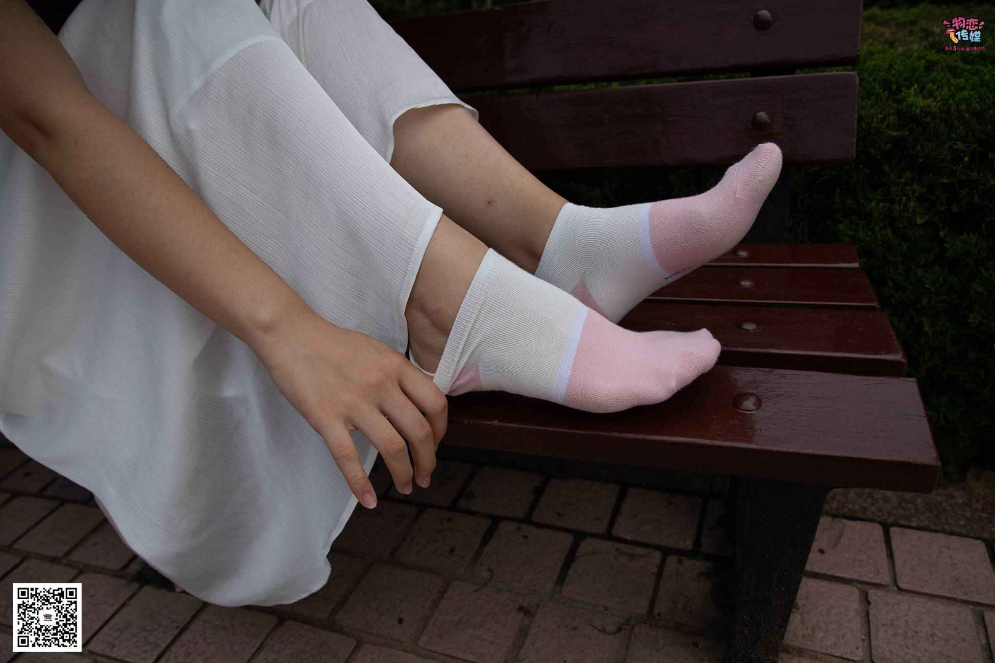 图片[53]-勿恋传媒 No.037 海边的白百合公园长椅休闲镁足[164P] – 速更版-美库