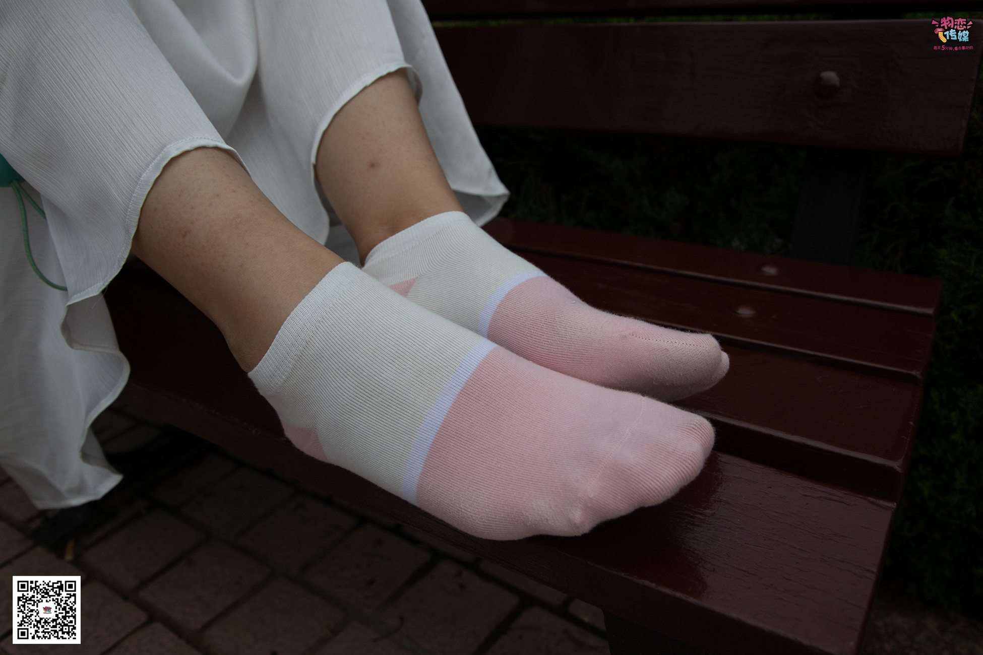 图片[70]-勿恋传媒 No.037 海边的白百合公园长椅休闲镁足[164P] – 速更版-美库