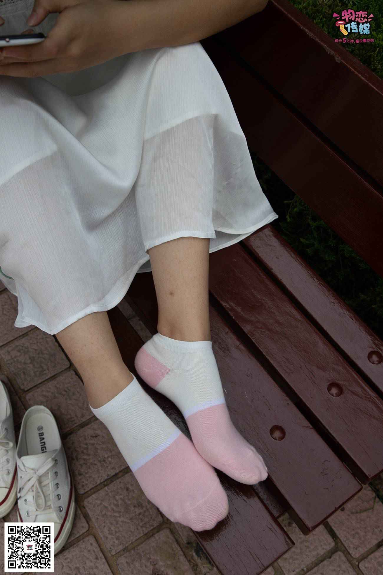 图片[71]-勿恋传媒 No.037 海边的白百合公园长椅休闲镁足[164P] – 速更版-美库