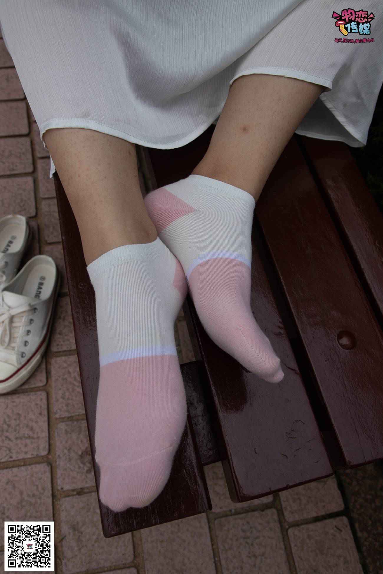 图片[87]-勿恋传媒 No.037 海边的白百合公园长椅休闲镁足[164P] – 速更版-美库