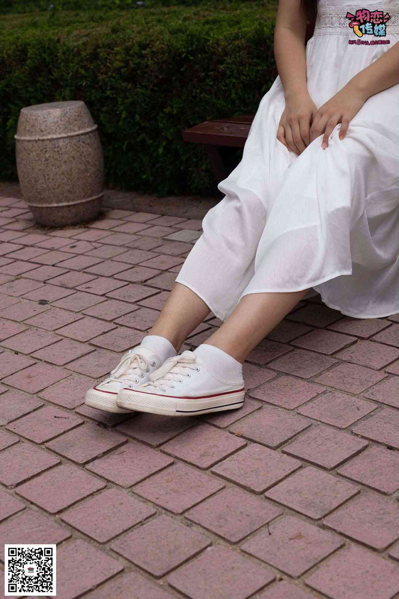 图片[125]-勿恋传媒 No.037 海边的白百合公园长椅休闲镁足[164P] – 速更版-美库