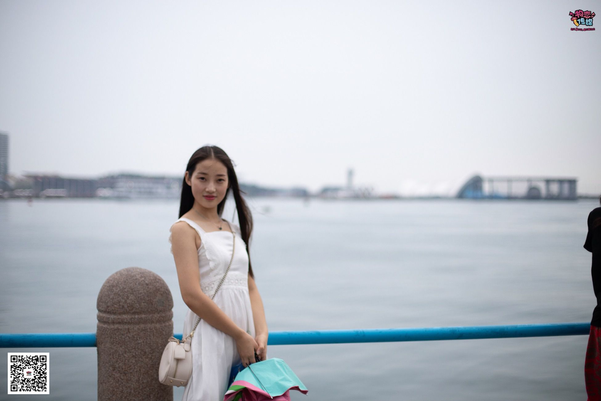 图片[154]-勿恋传媒 No.037 海边的白百合公园长椅休闲镁足[164P] – 速更版-美库