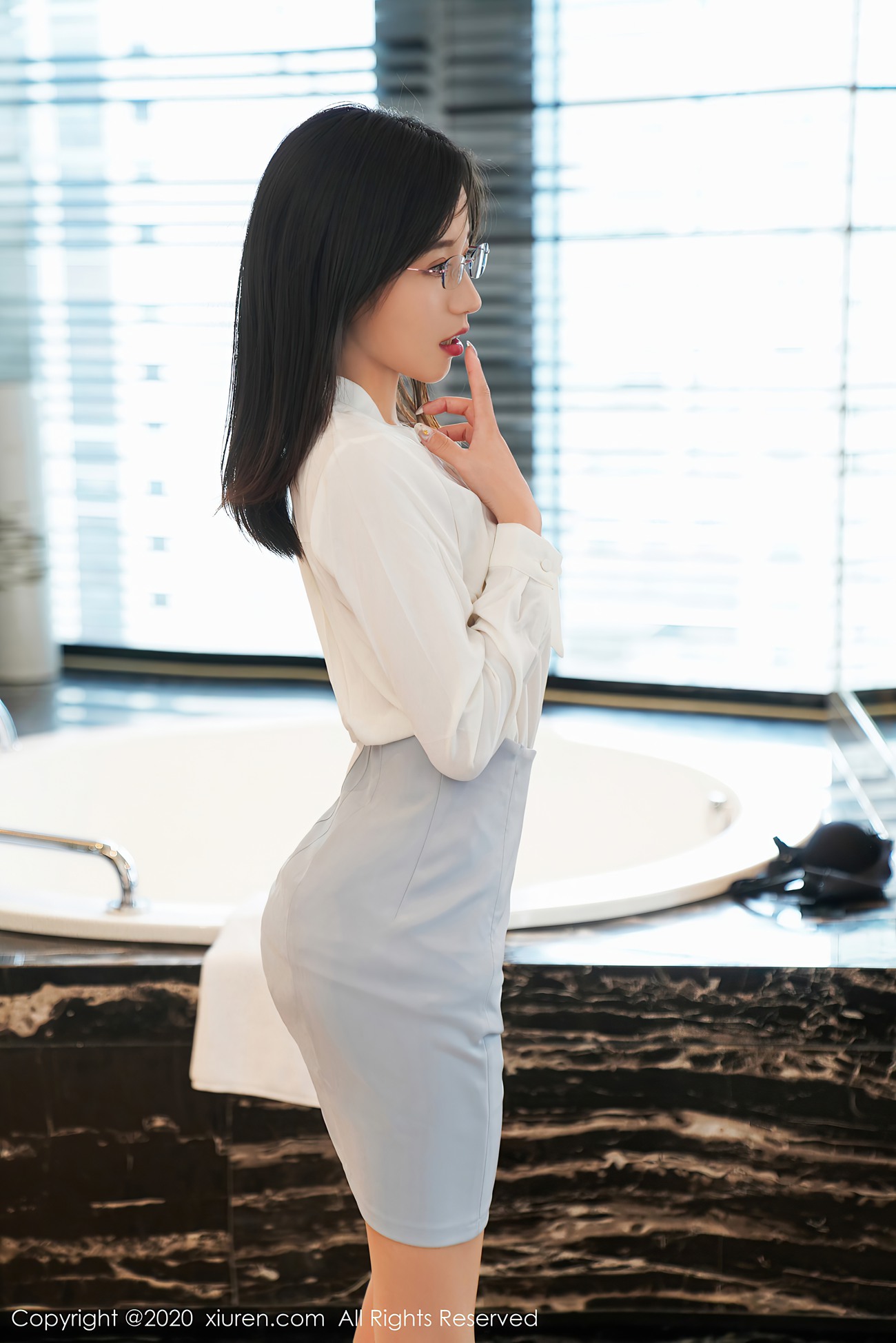 图片[25]-[XIUREN绣人网] 2020.11.26 No.2825 仓井优香 [51P] – 速更版-美库