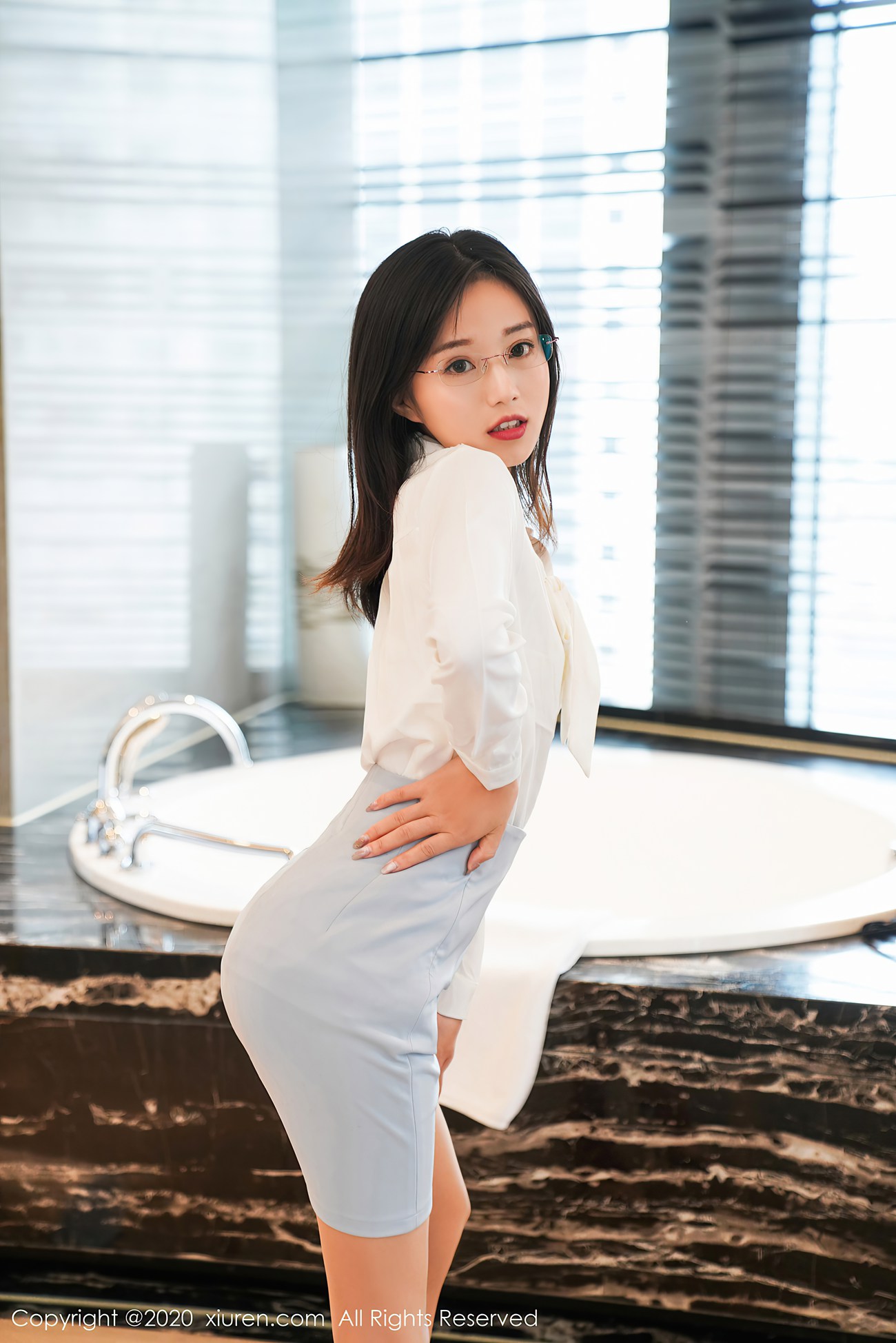 图片[26]-[XIUREN绣人网] 2020.11.26 No.2825 仓井优香 [51P] – 速更版-美库