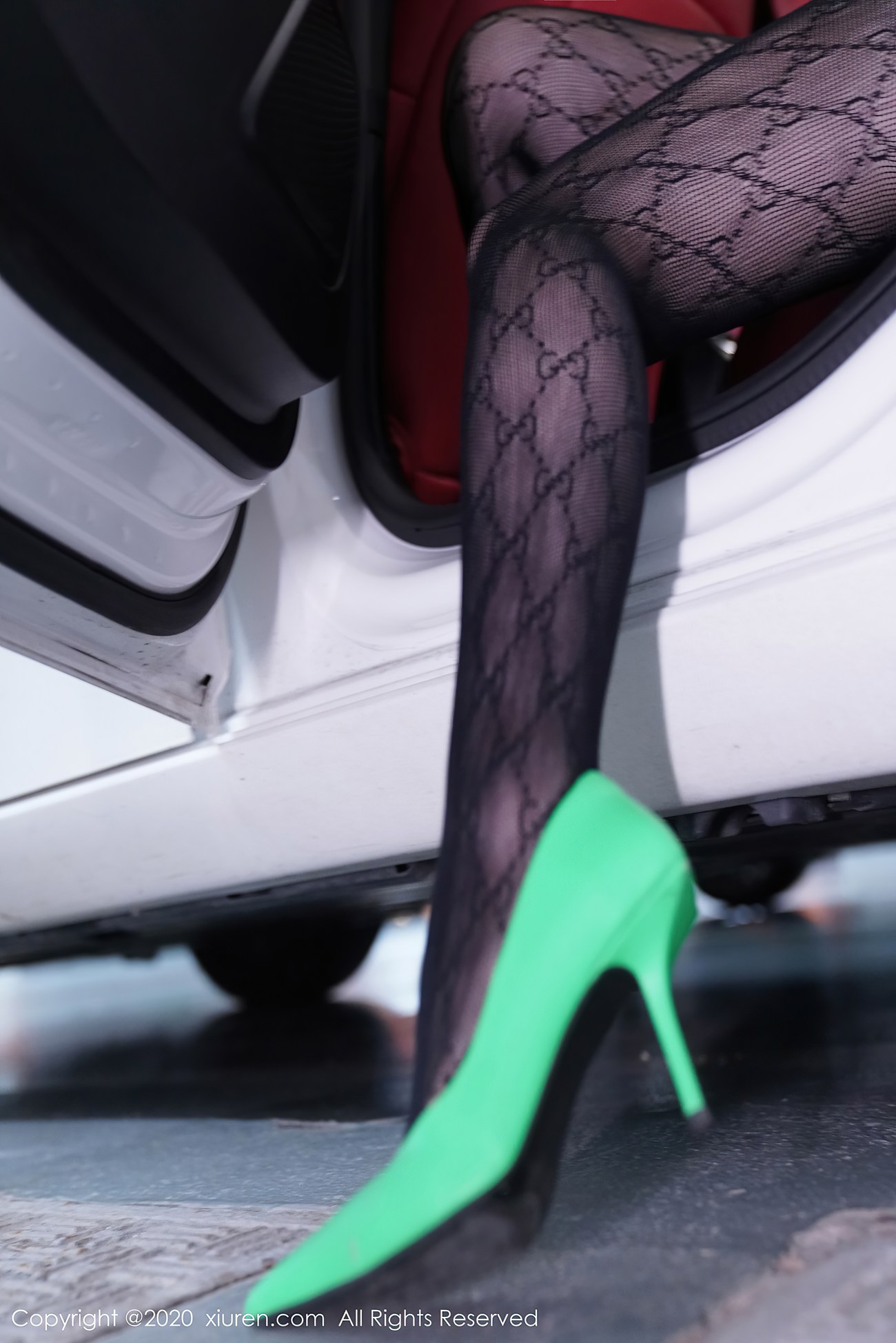 图片[74]-[XIUREN绣人网] 2020.12.07 No.2861 诗诗kiki [87P] – 速更版-美库