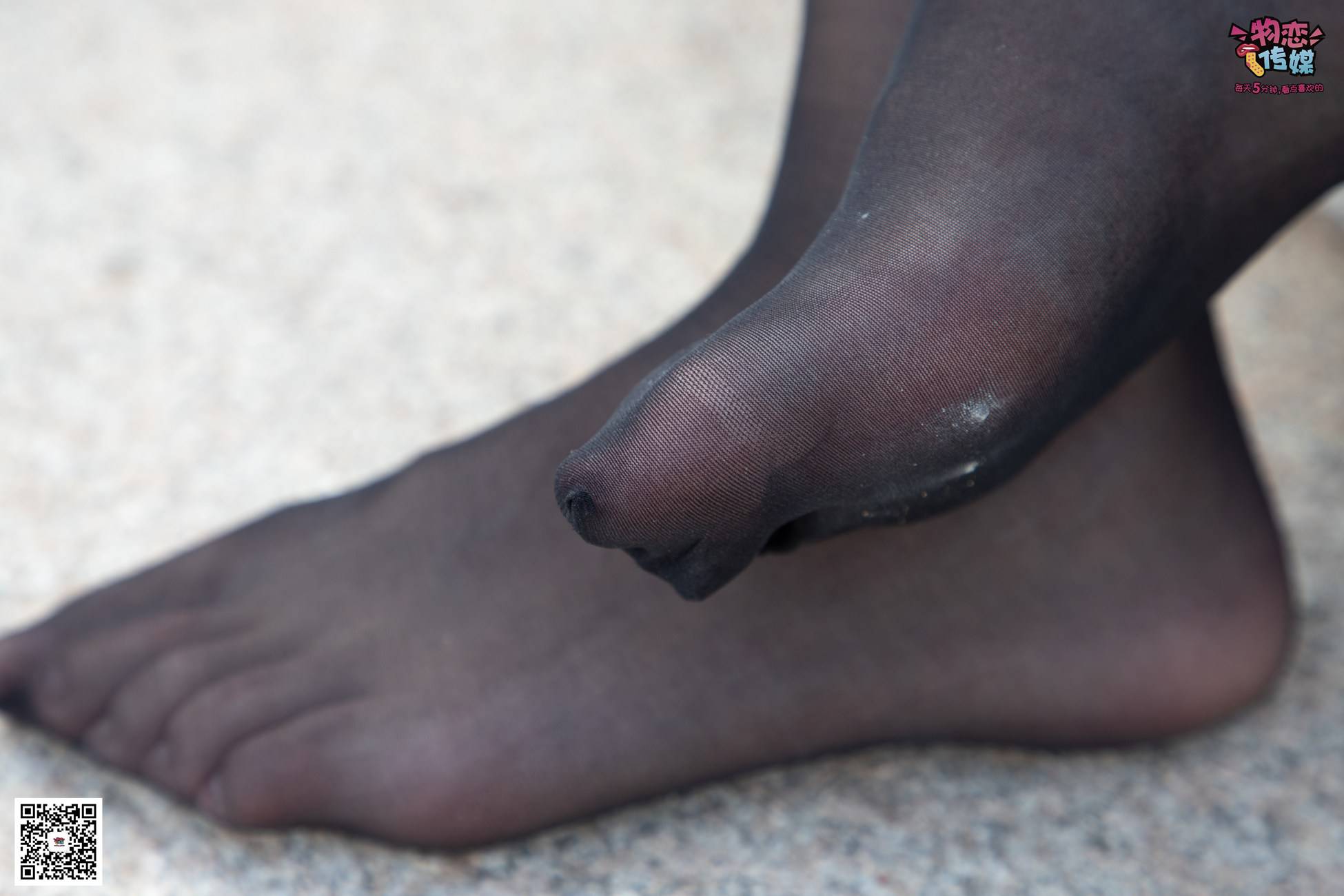 图片[41]-勿恋传媒 No.040 粉红与黑，天黑等你来找我 [138P] – 速更版-美库