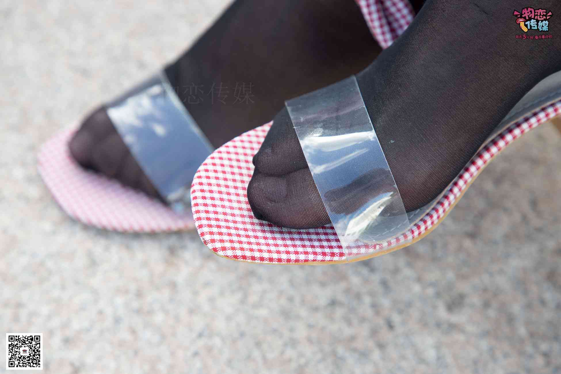 图片[49]-勿恋传媒 No.040 粉红与黑，天黑等你来找我 [138P] – 速更版-美库